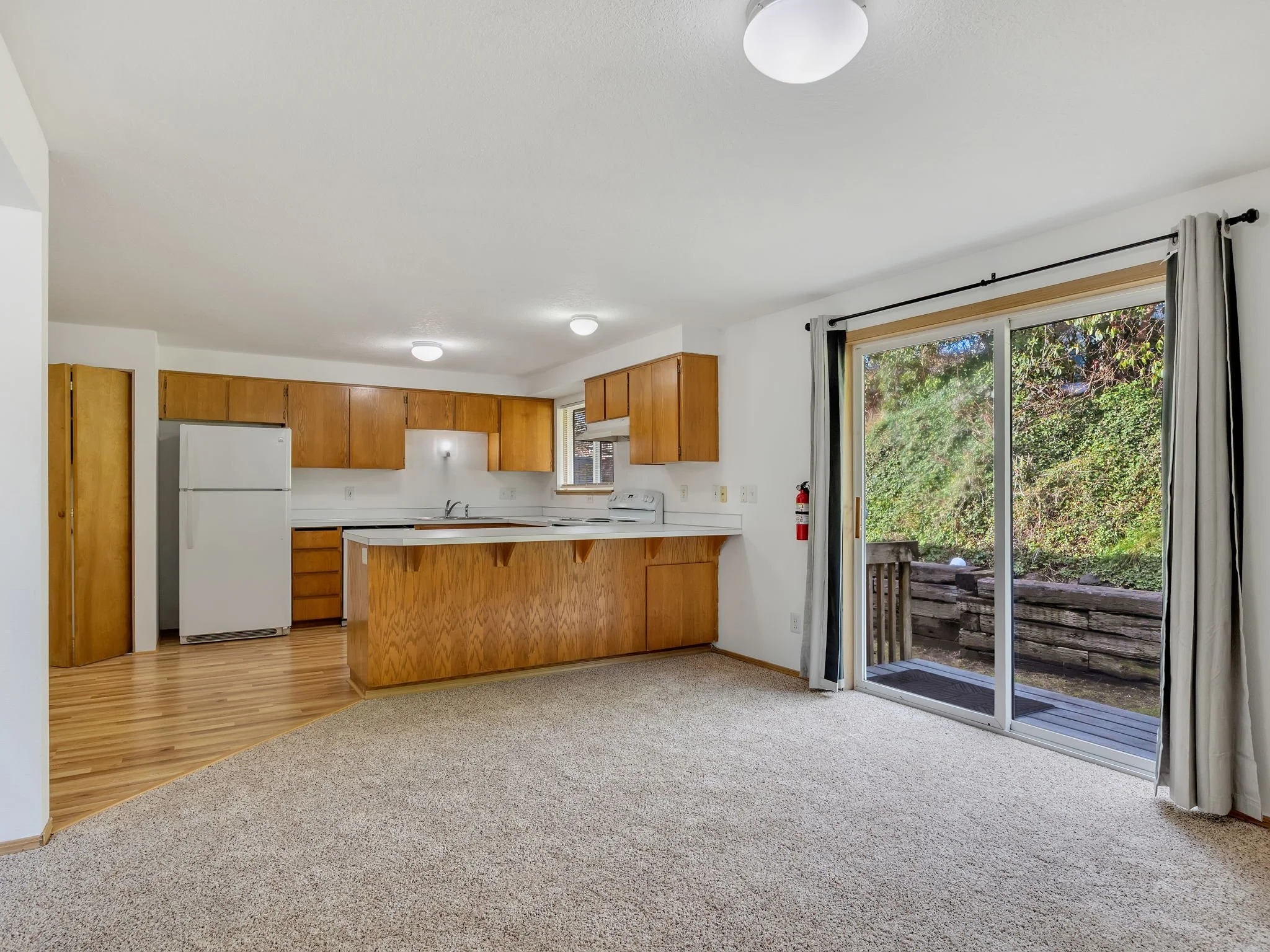 12-web-or-mls-1525 7th St-11.jpg