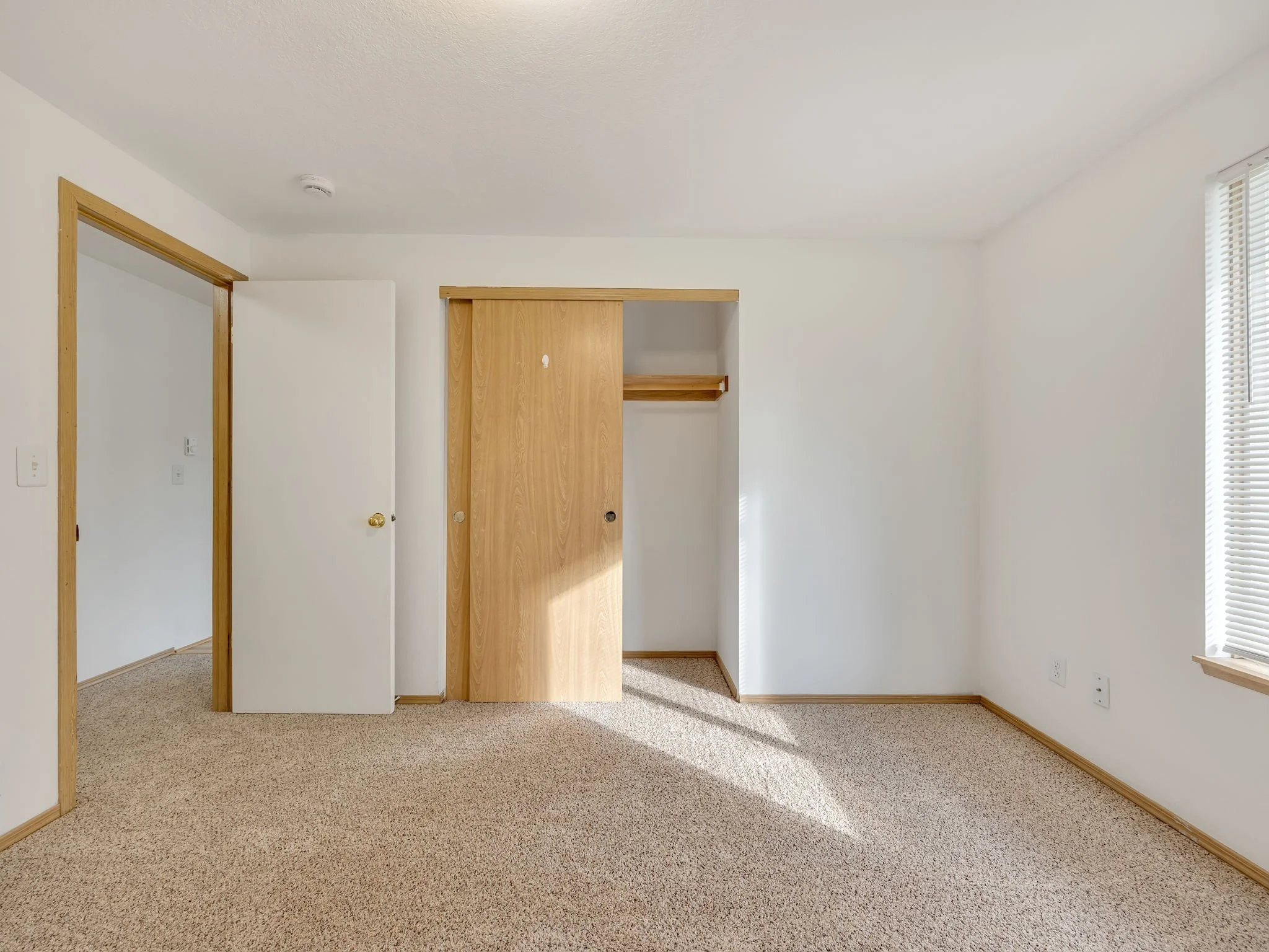 23-web-or-mls-1525 7th St-22.jpg