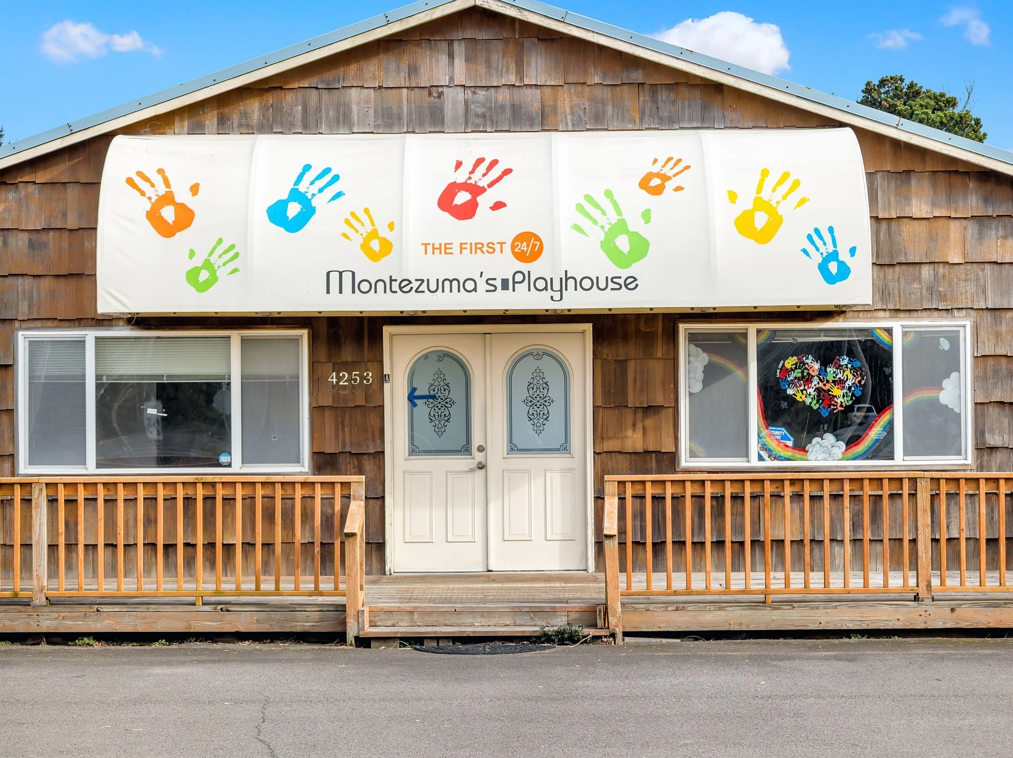 4-web-or-mls-4253 Hwy 101-04.jpg