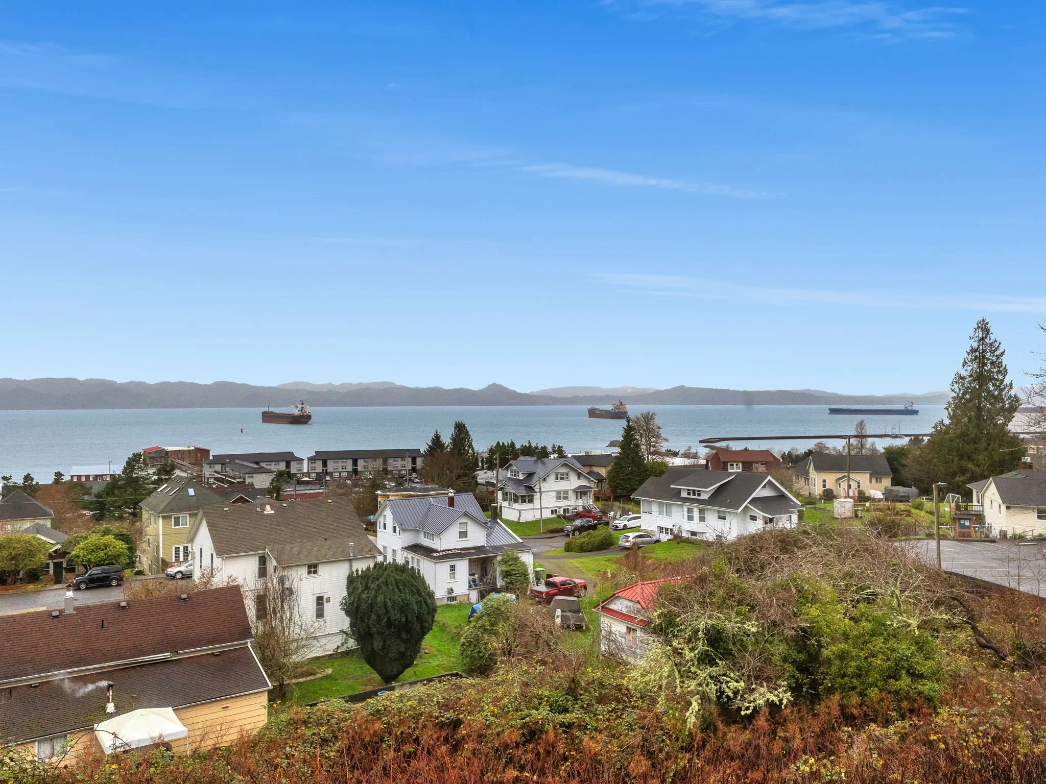 12-web-or-mls-3088 Harrison Ave-28.jpg