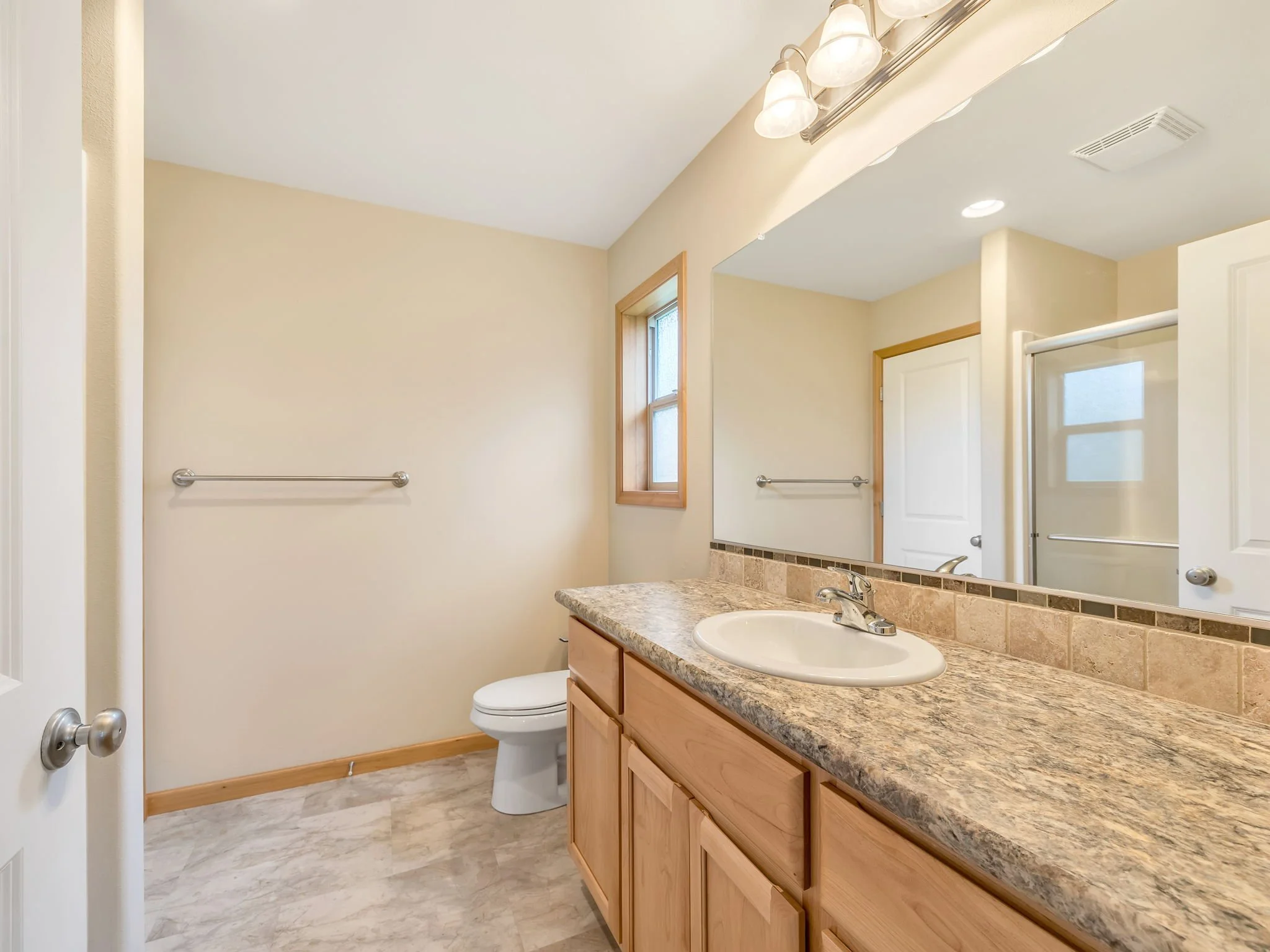 30-web-or-mls-1730 Pacific Ridge Ln-30.jpg