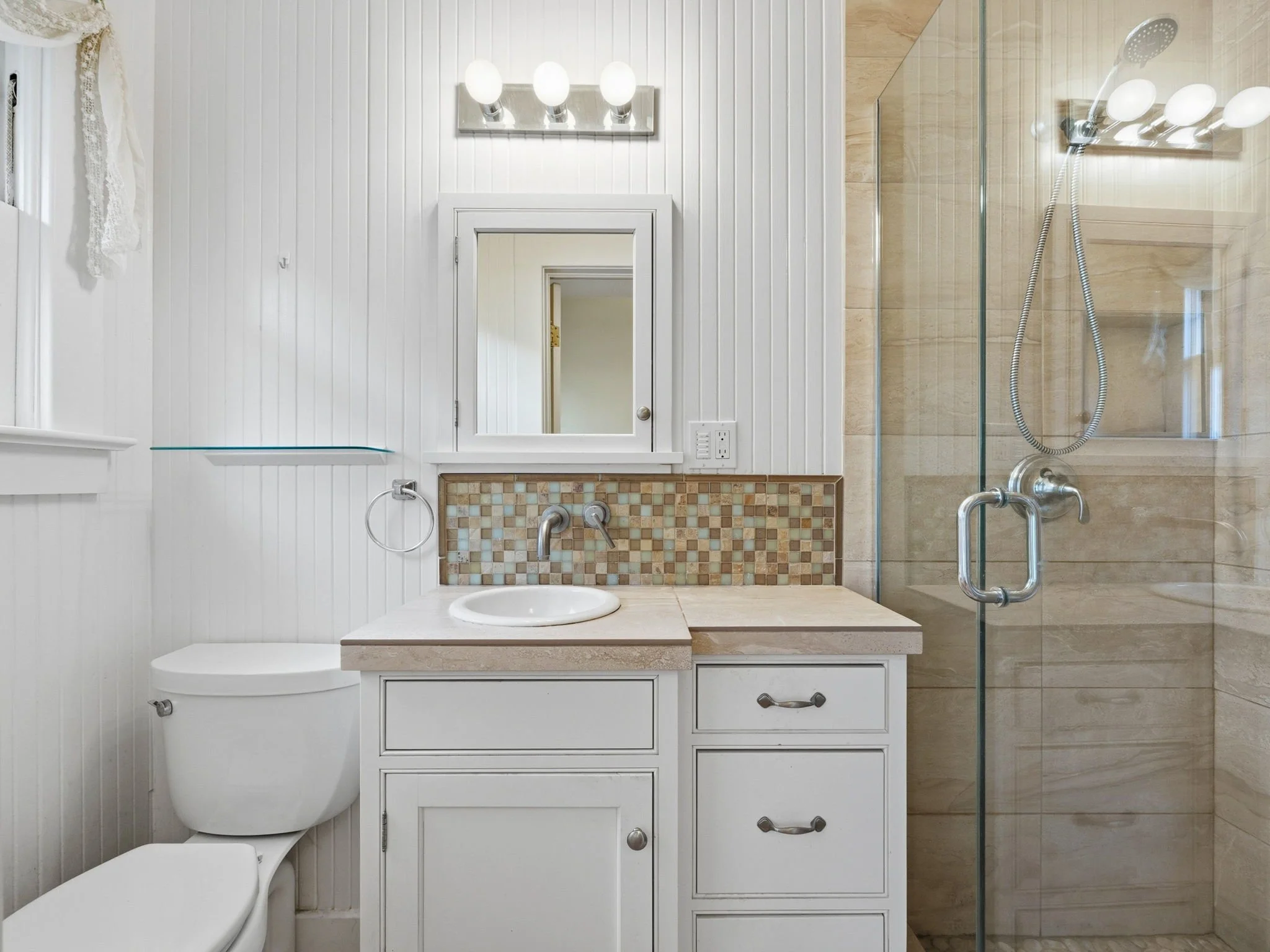 8-web-or-mls-860 Beach St-40.jpg