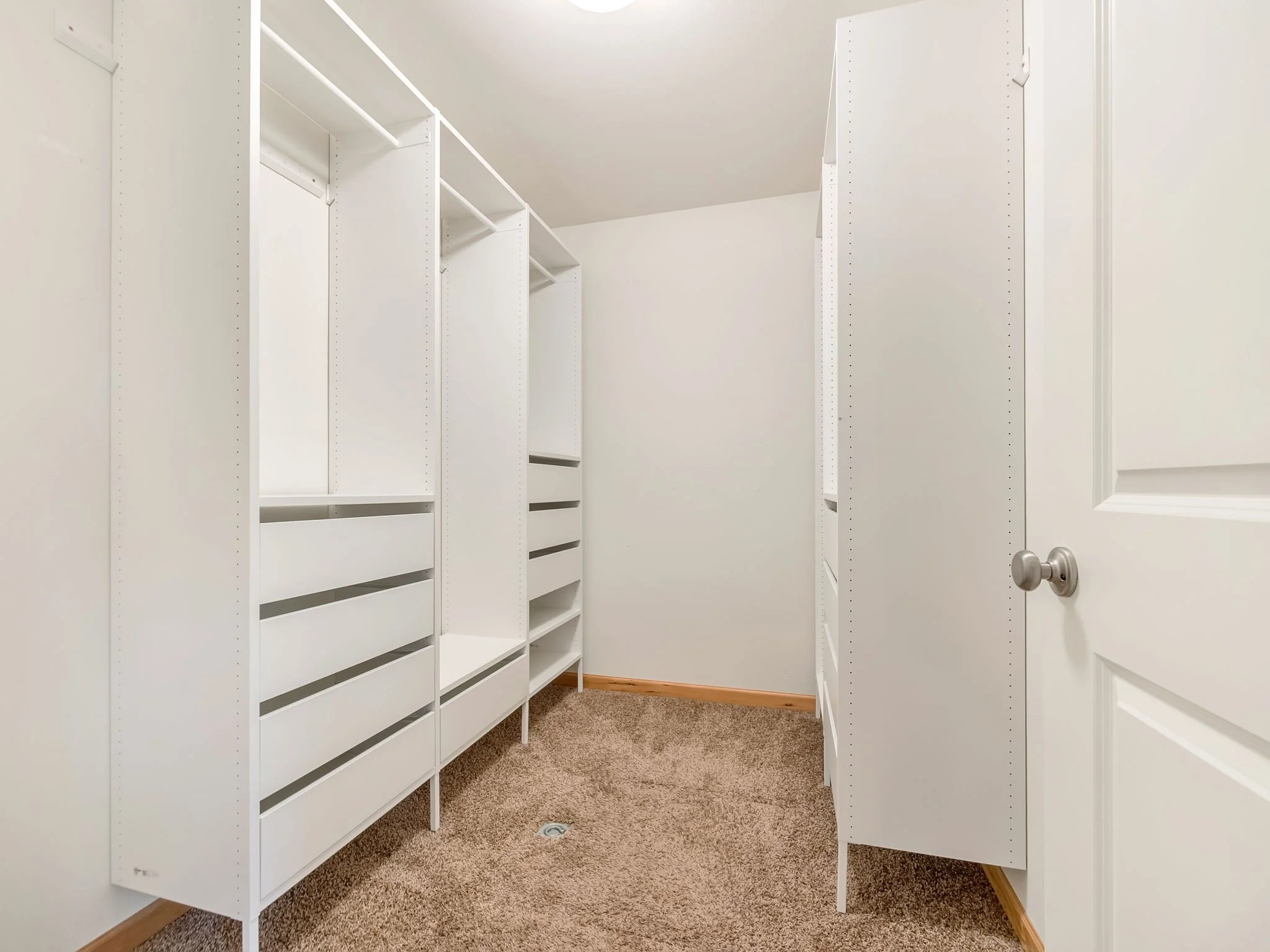 32-web-or-mls-1730 Pacific Ridge Ln-32.jpg