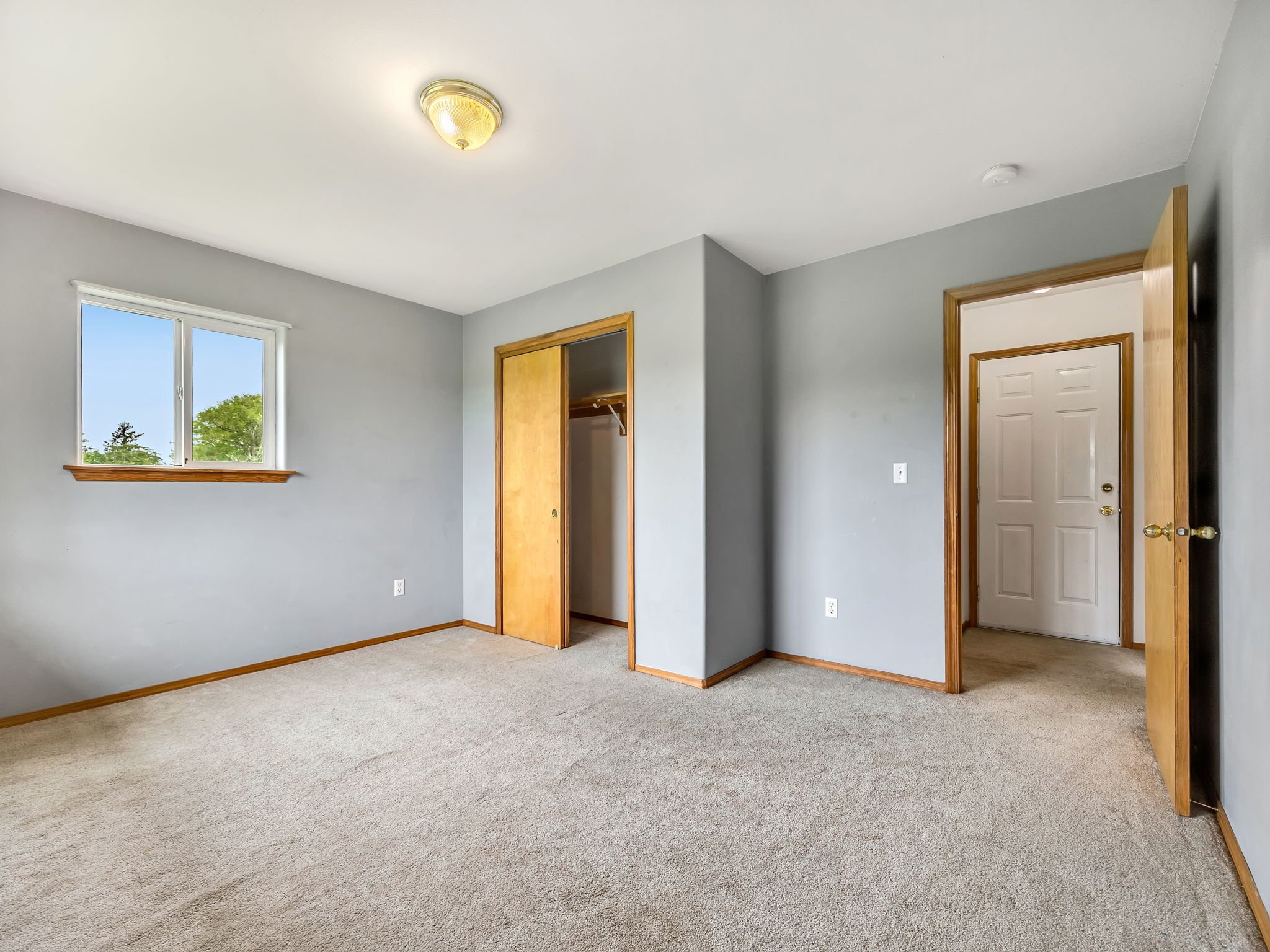 18-web-or-mls-90560 Logan Rd-17.jpg