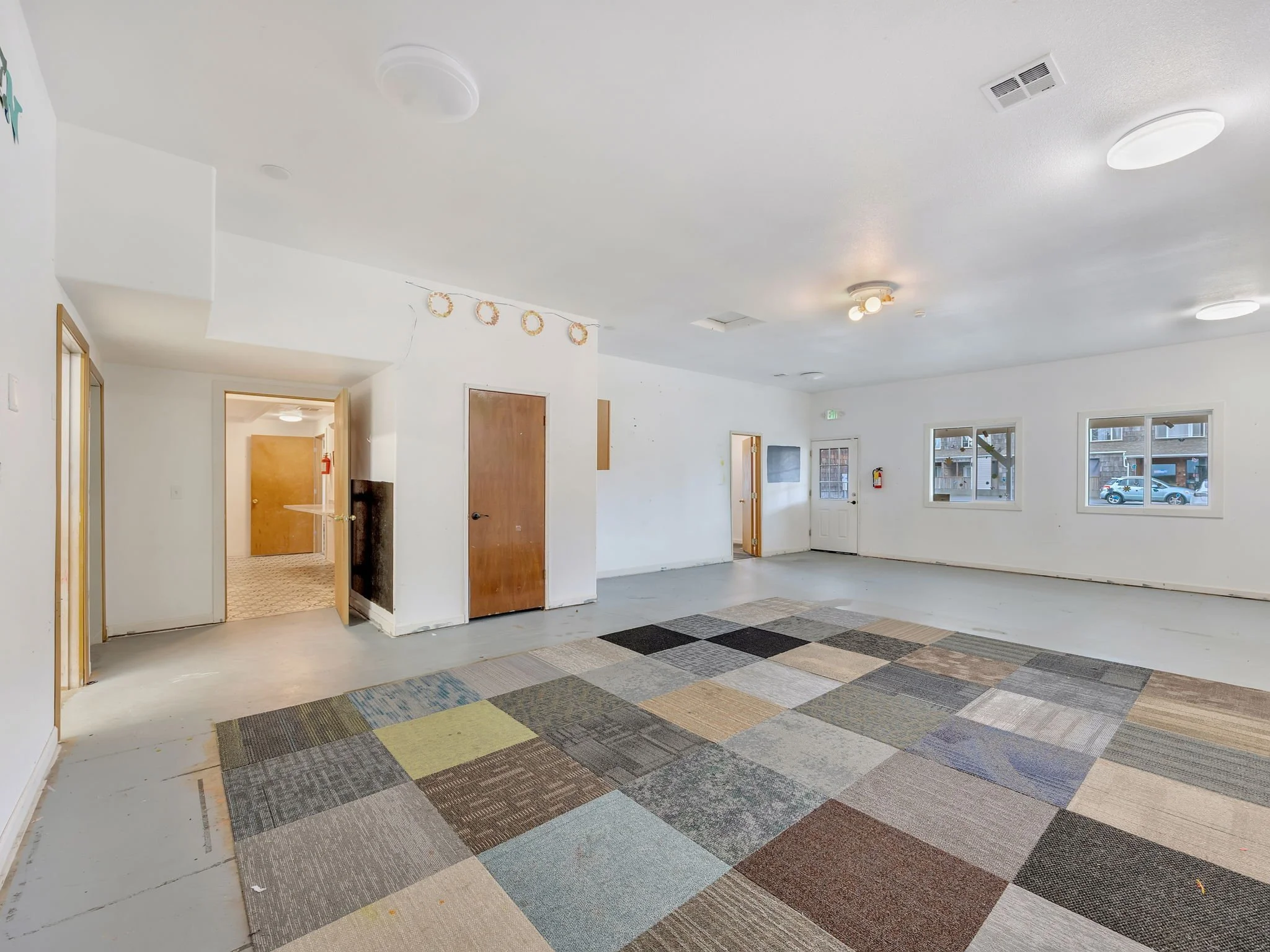 30-web-or-mls-4253 Hwy 101-30.jpg