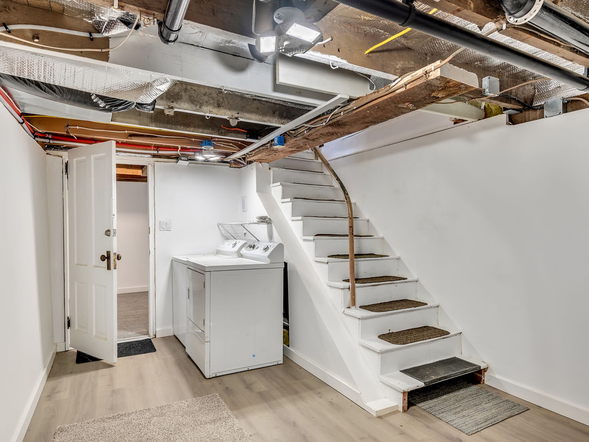 26-web-or-mls-66-70 Bond St-22.jpg