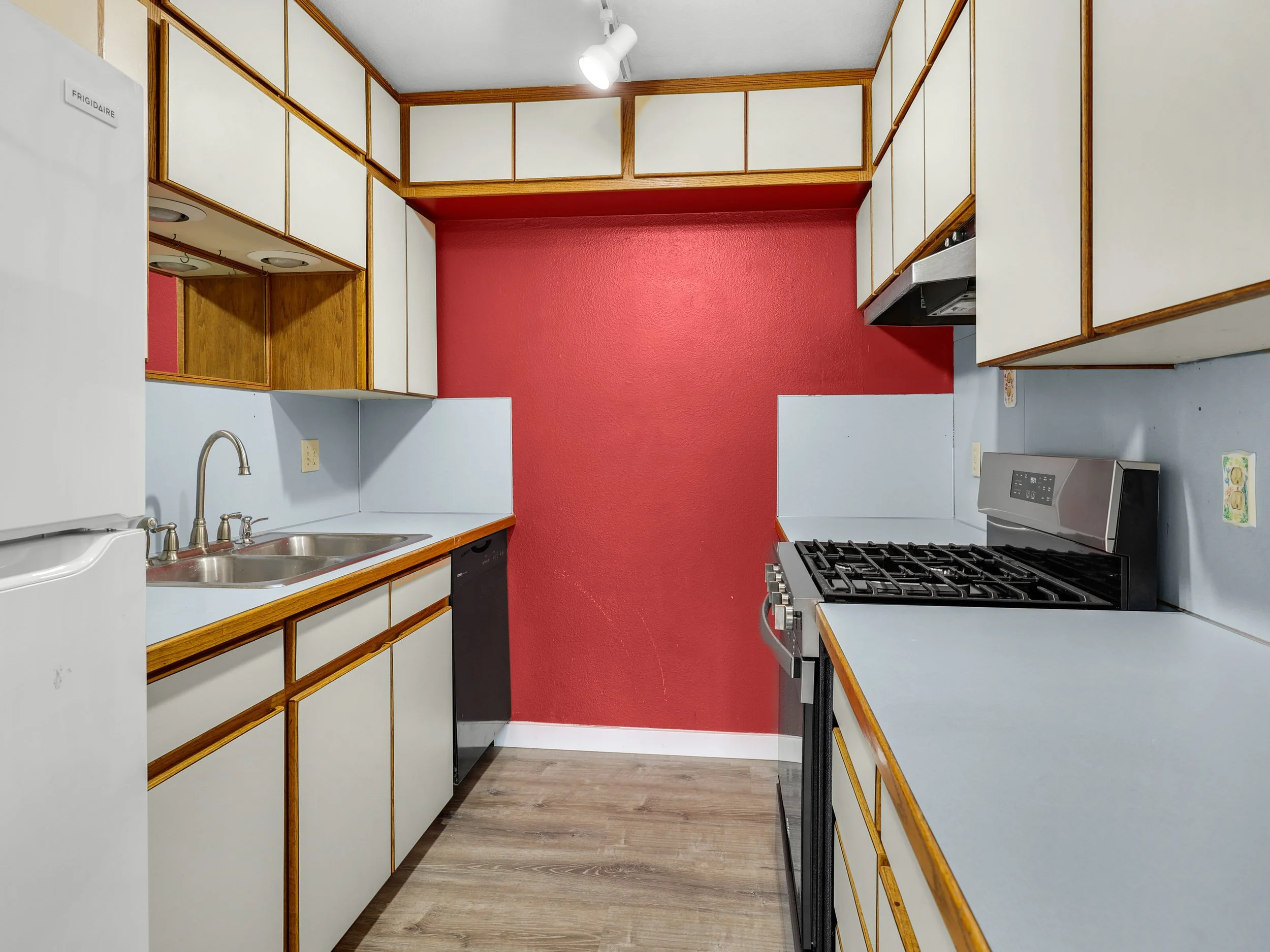 Skipanon Apts # 353-07.jpg