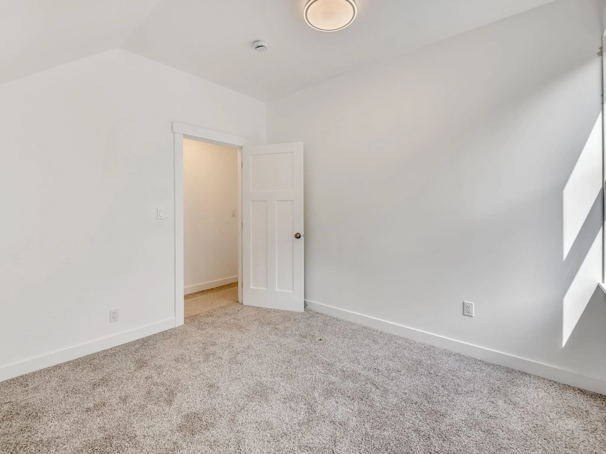 64-web-or-mls-66-70 Bond St-56.jpg