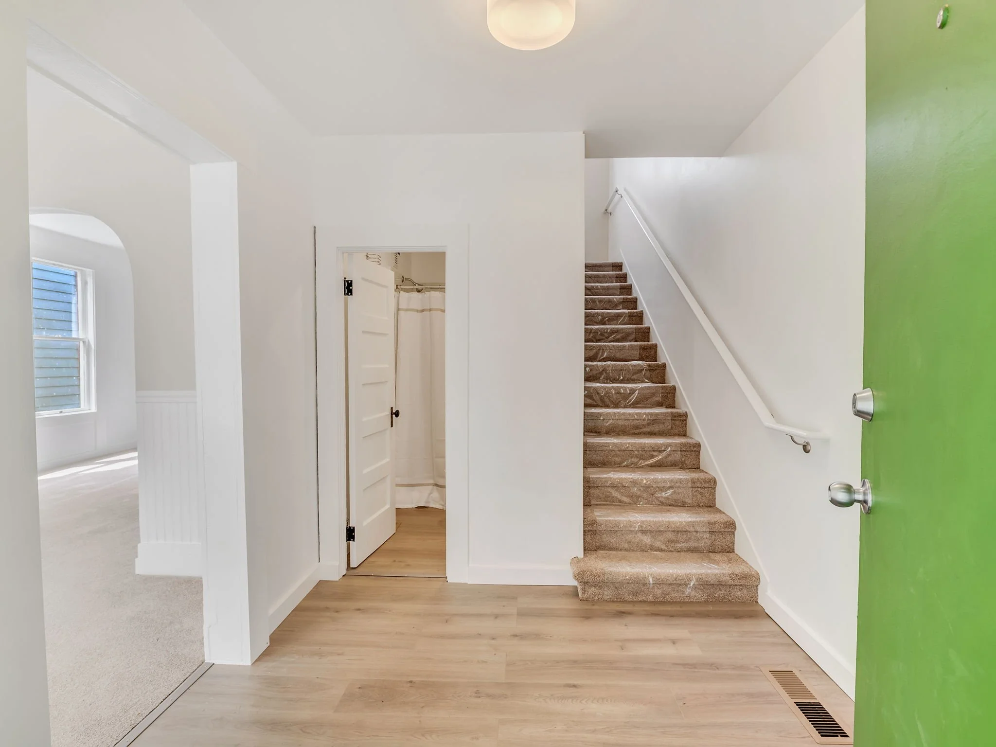 12-web-or-mls-66-70 Bond St-08.jpg