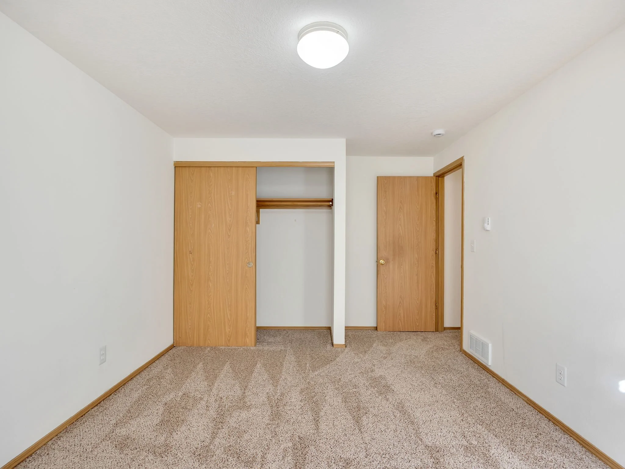 26-web-or-mls-1525 7th St-25.jpg