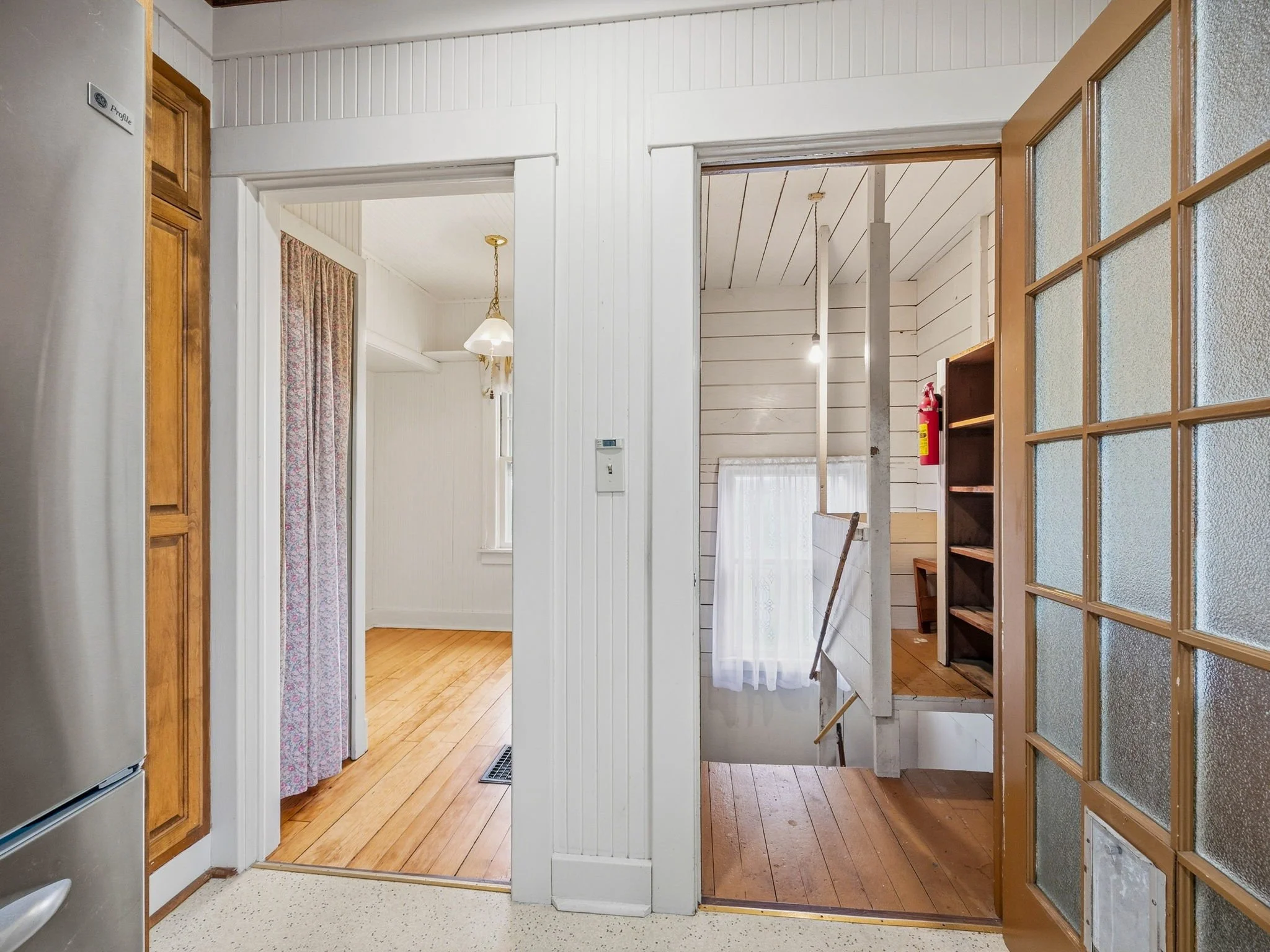 27-web-or-mls-860 Beach St-59.jpg