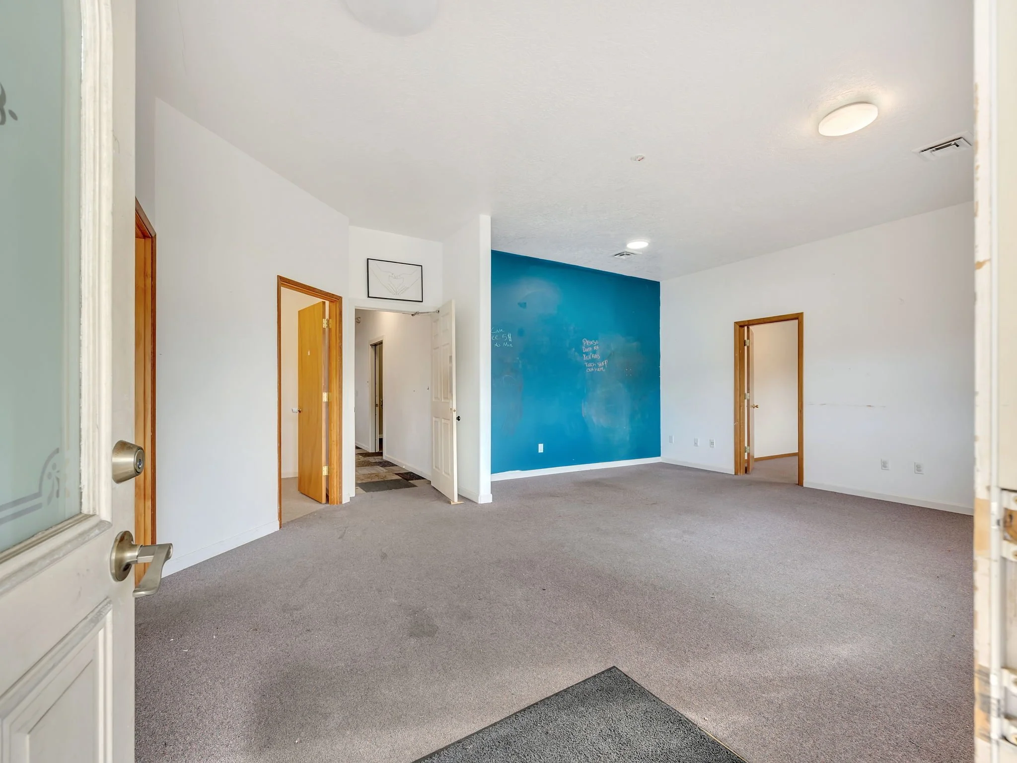 16-web-or-mls-4253 Hwy 101-16.jpg