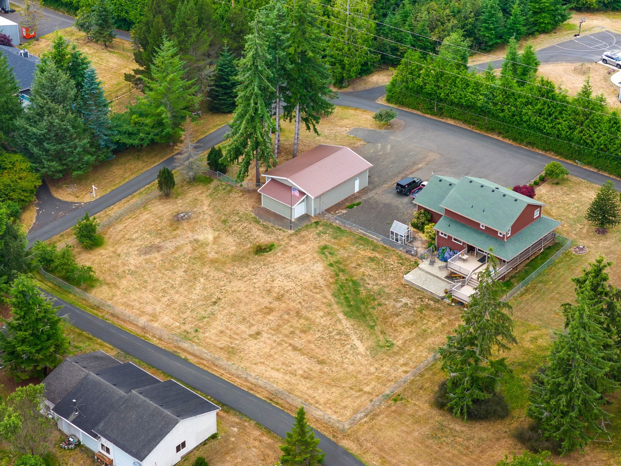 11-web-or-mls-35134 Helligso Ln-11.jpg