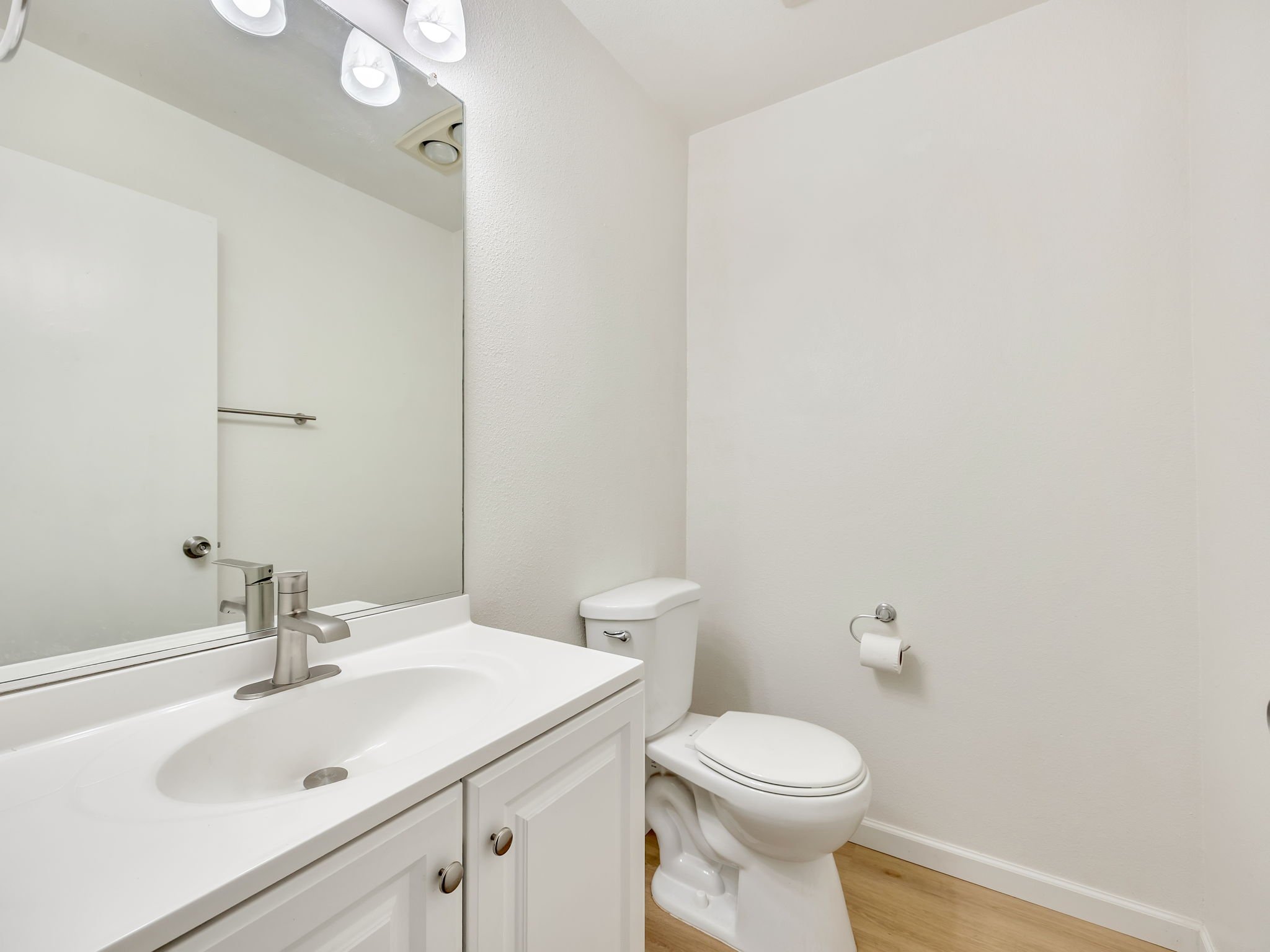 8-web-or-mls-1536 S Main-168.jpg