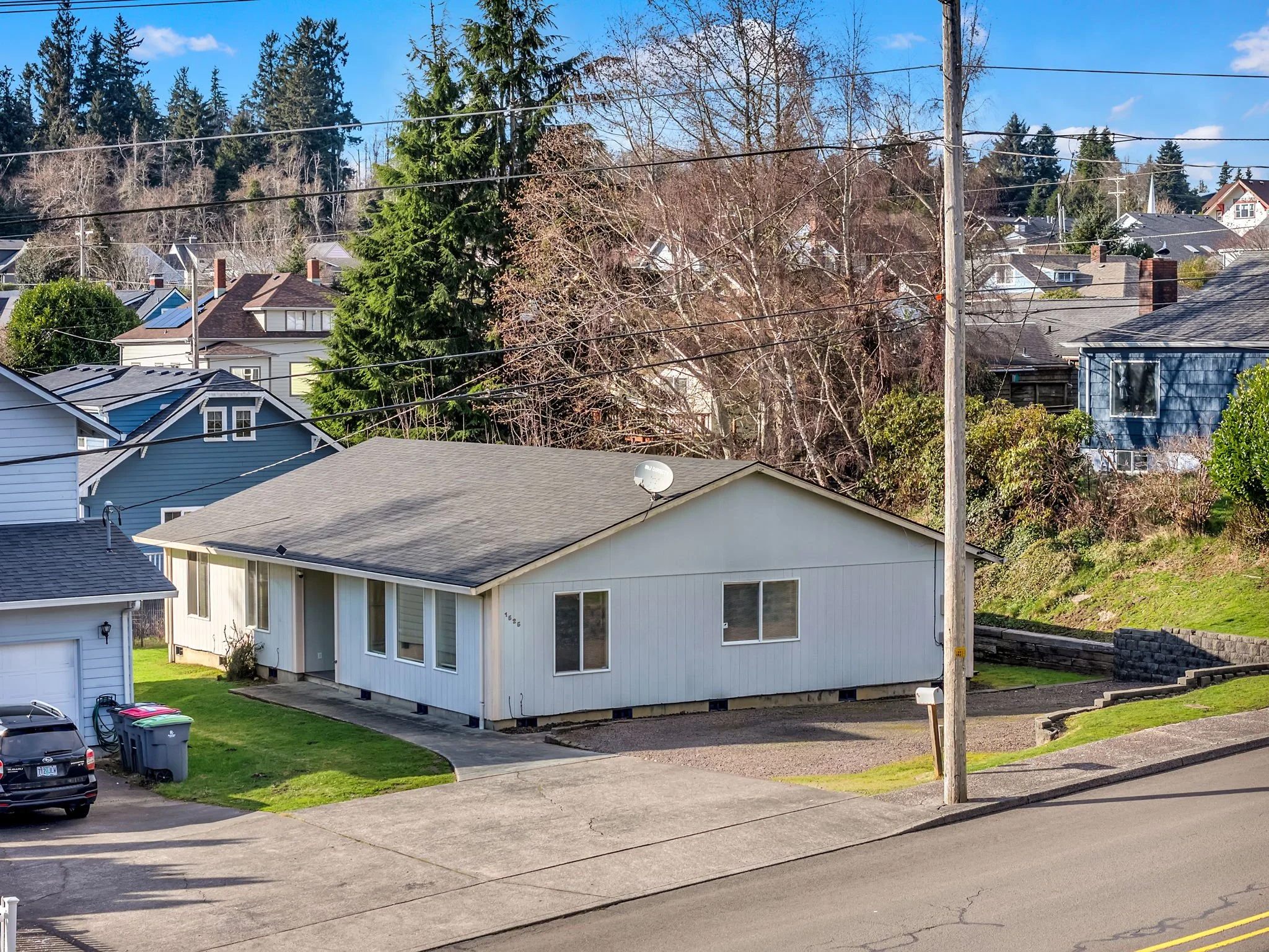 2-web-or-mls-1525 7th St-02.jpg