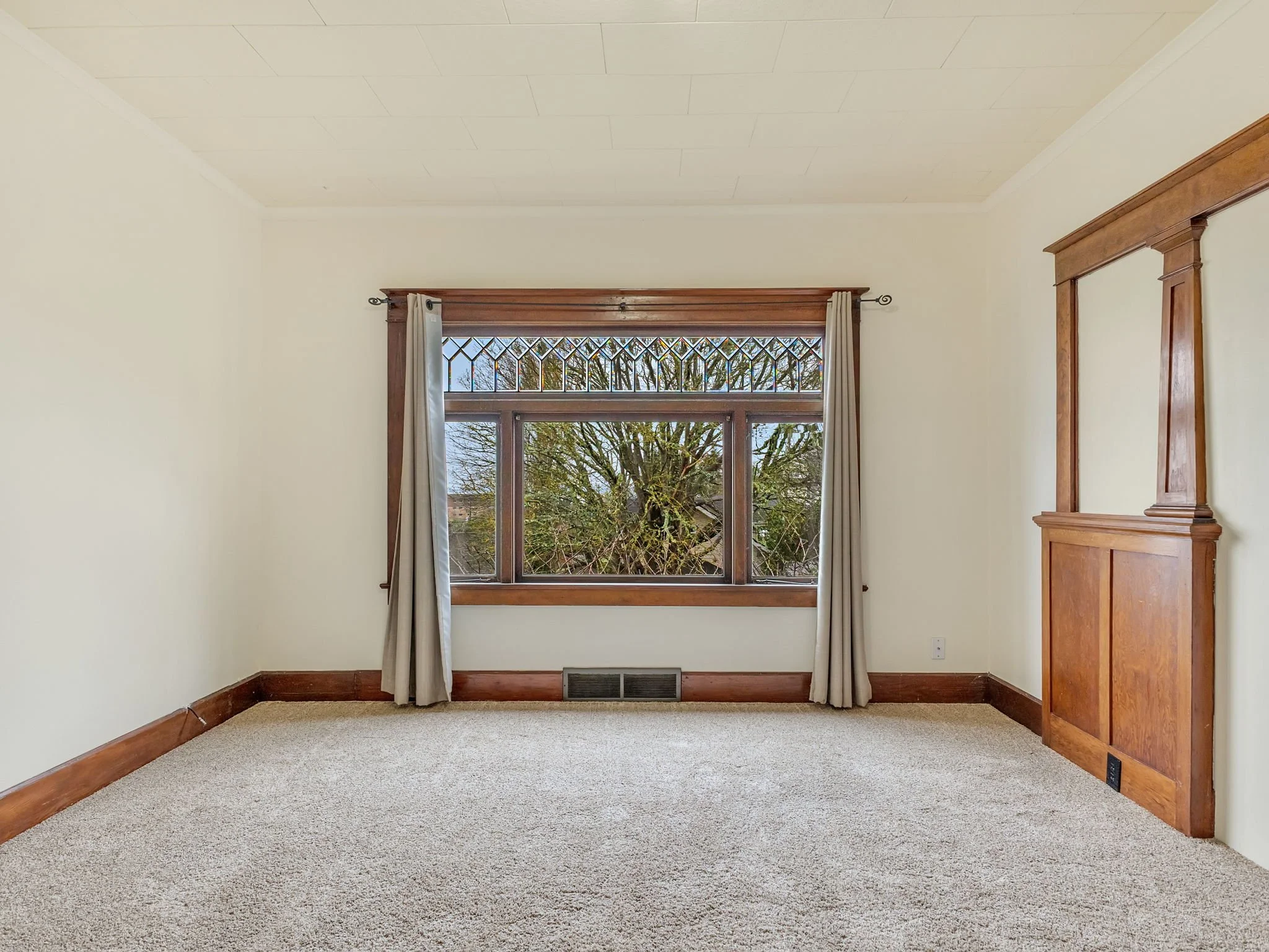 27-web-or-mls-612 Florence Ave #2-24.jpg