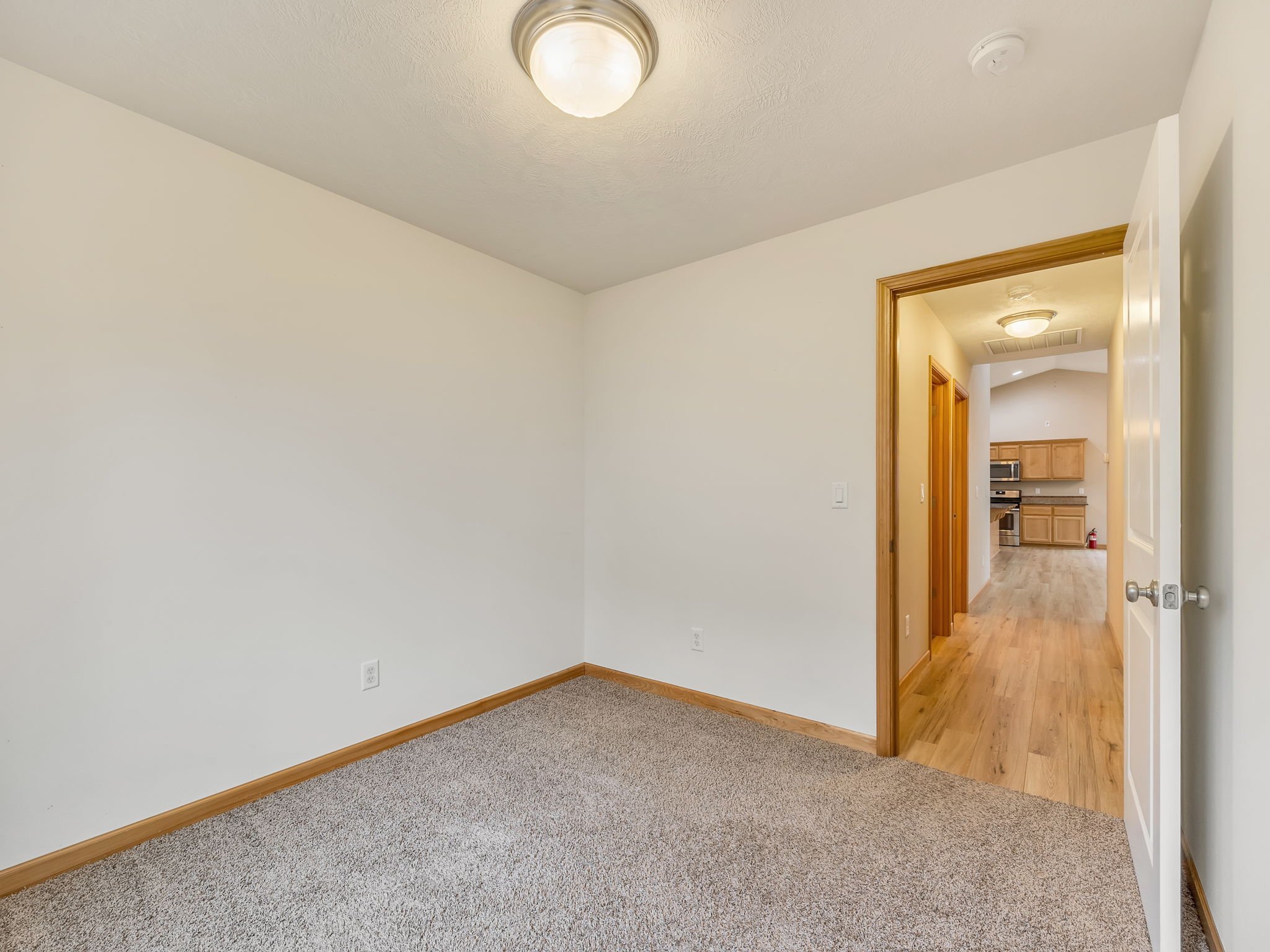 26-web-or-mls-1730 Pacific Ridge Ln-26.jpg