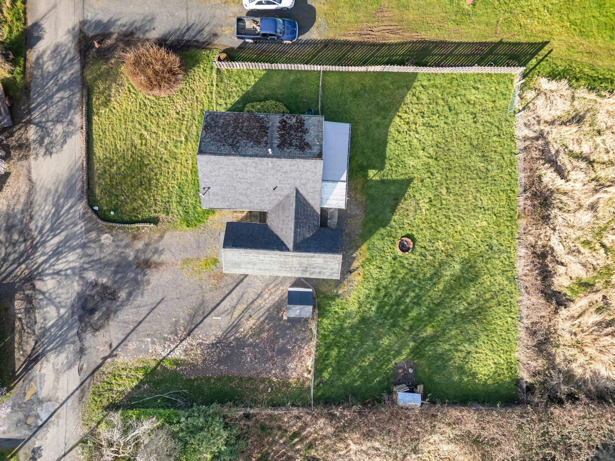 4-web-or-mls-92303 Willow Rd-01.jpg