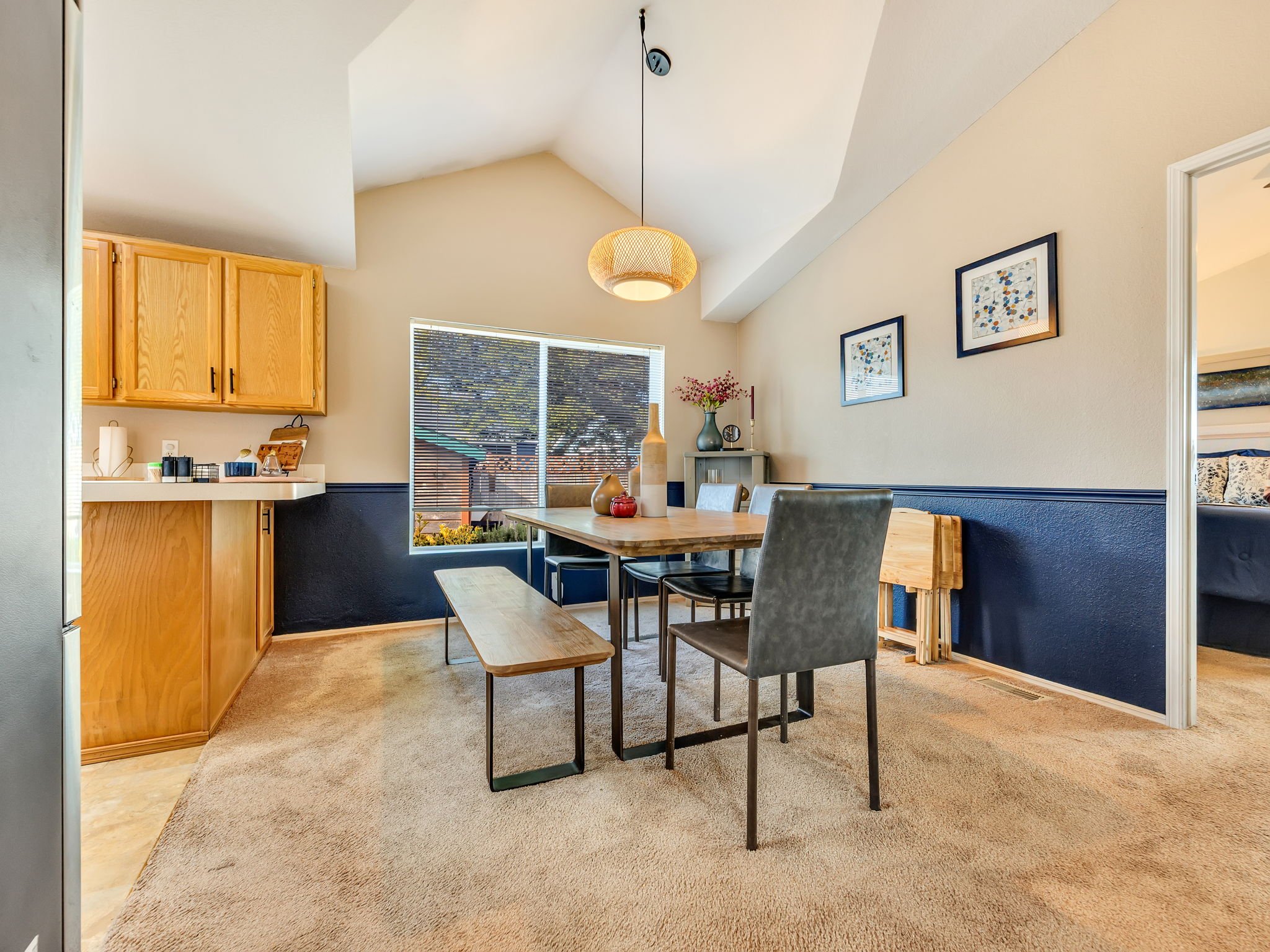19-web-or-mls-1100 NW Warrenton Dr #356, Warrenton-19.jpg