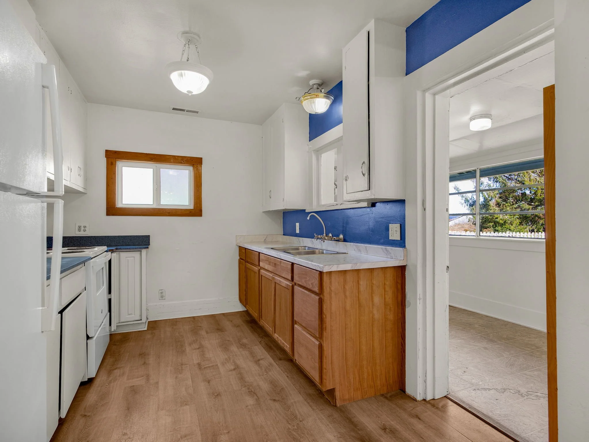 19-web-or-mls-92303 Willow Rd-19.jpg