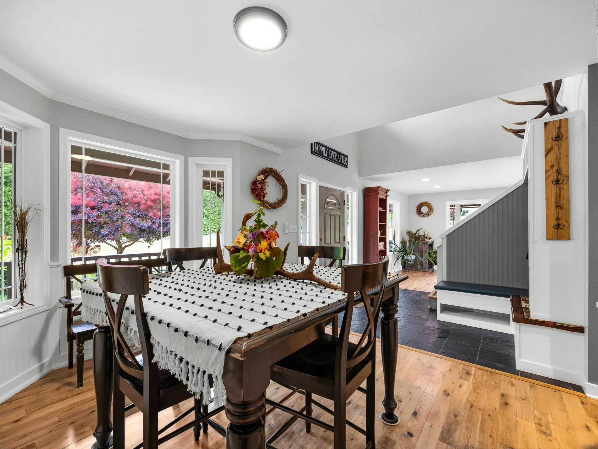 26-web-or-mls-35134 Helligso Ln-22.jpg