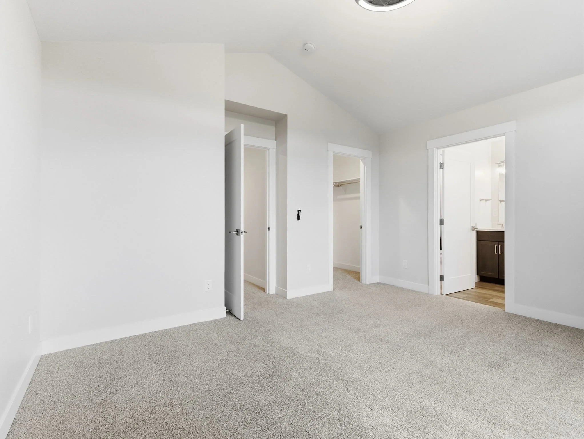 37-web-or-mls-Bella Ridge-26.jpg