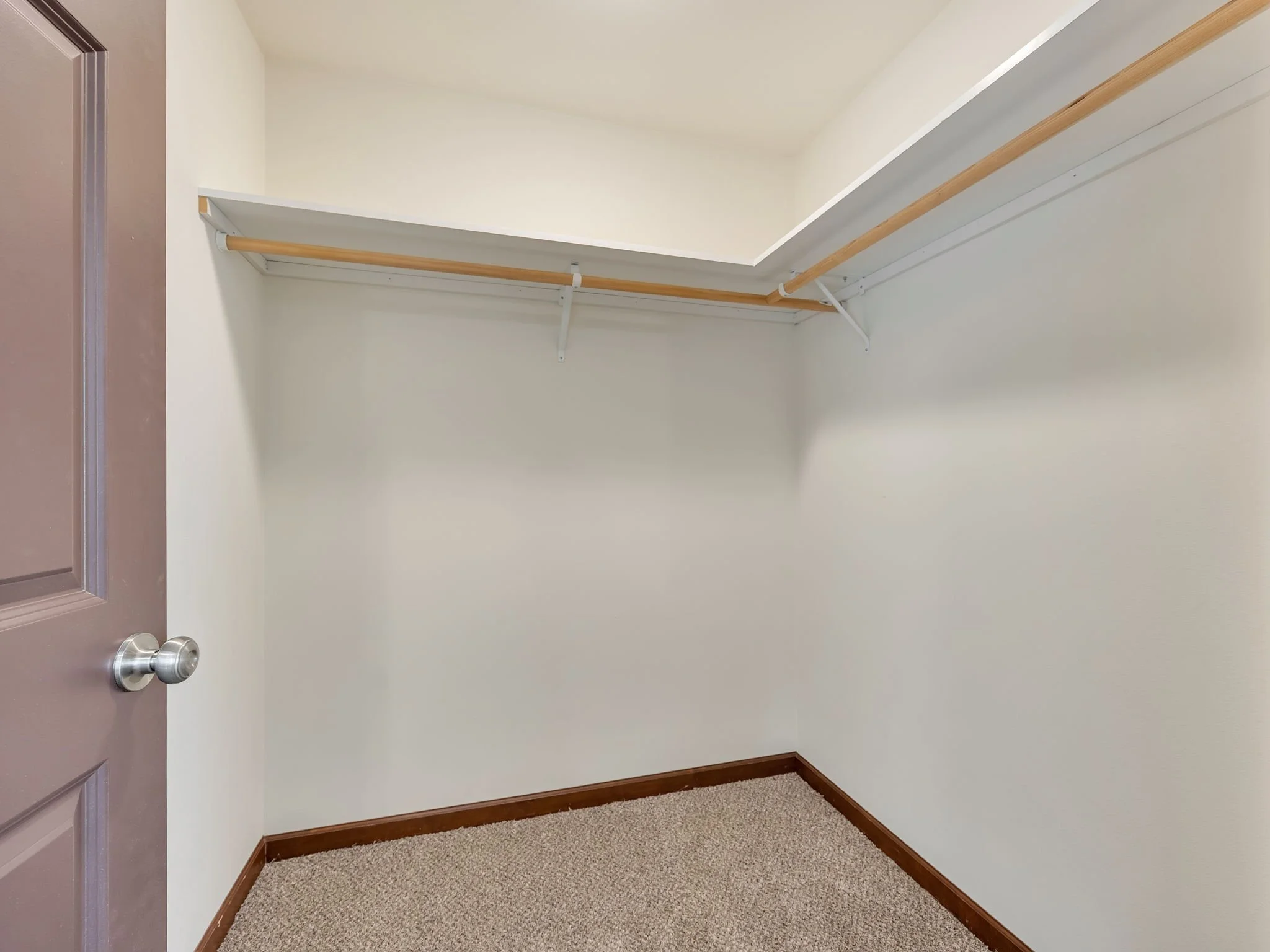 19-web-or-mls-1563 SE Honeysuckle Lp-19.jpg