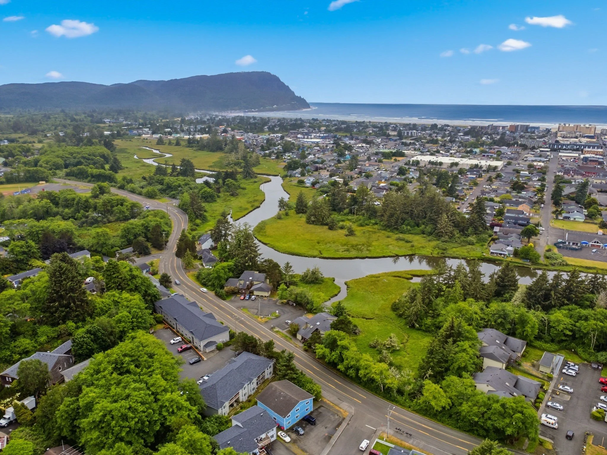 3-web-or-mls-355 S Wahanna #16-03.jpg