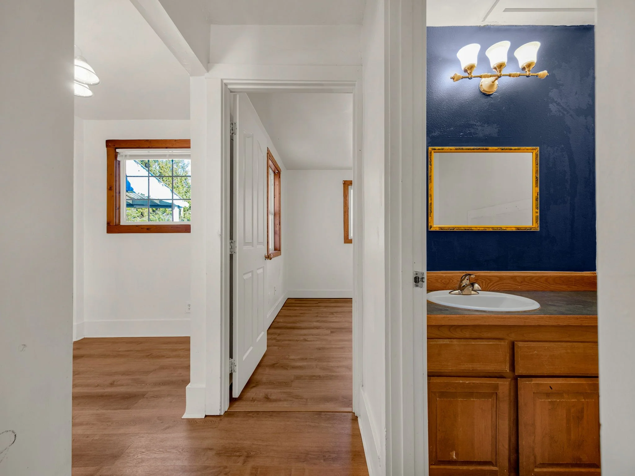 41-web-or-mls-92303 Willow Rd-41.jpg