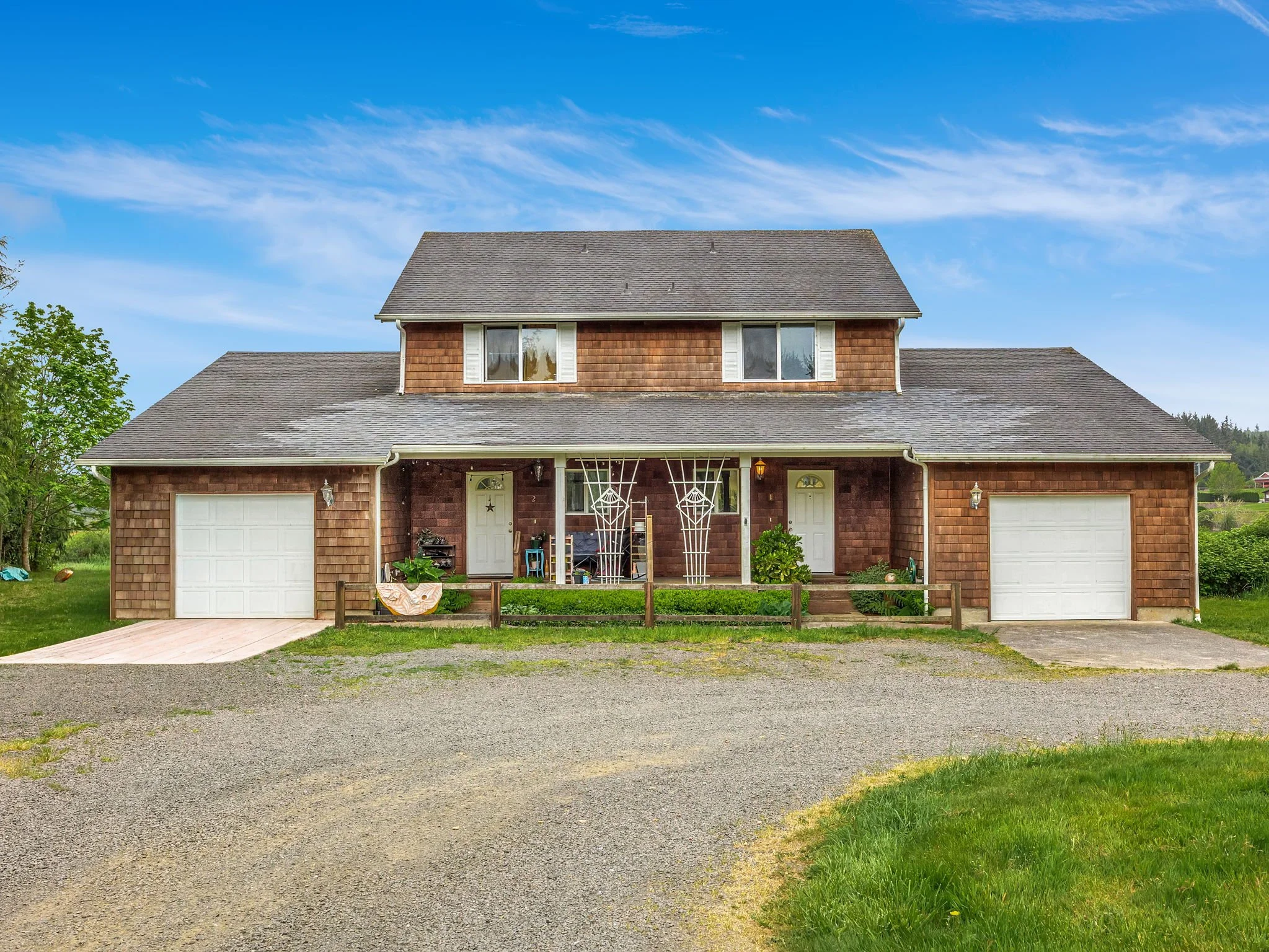 2-web-or-mls-90560 Logan Rd-2.jpg