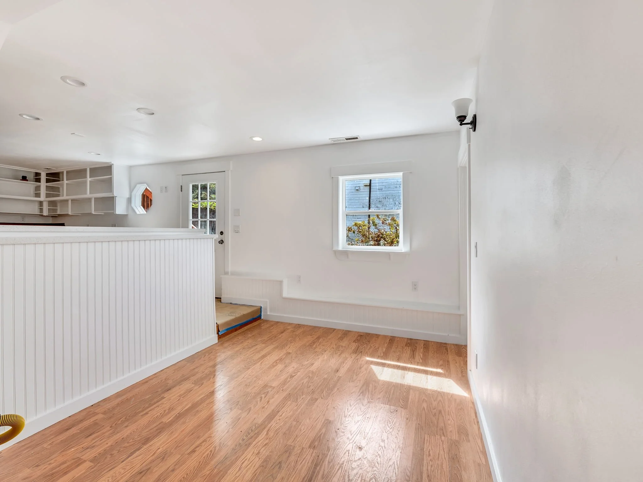 68-web-or-mls-66-70 Bond St-60.jpg