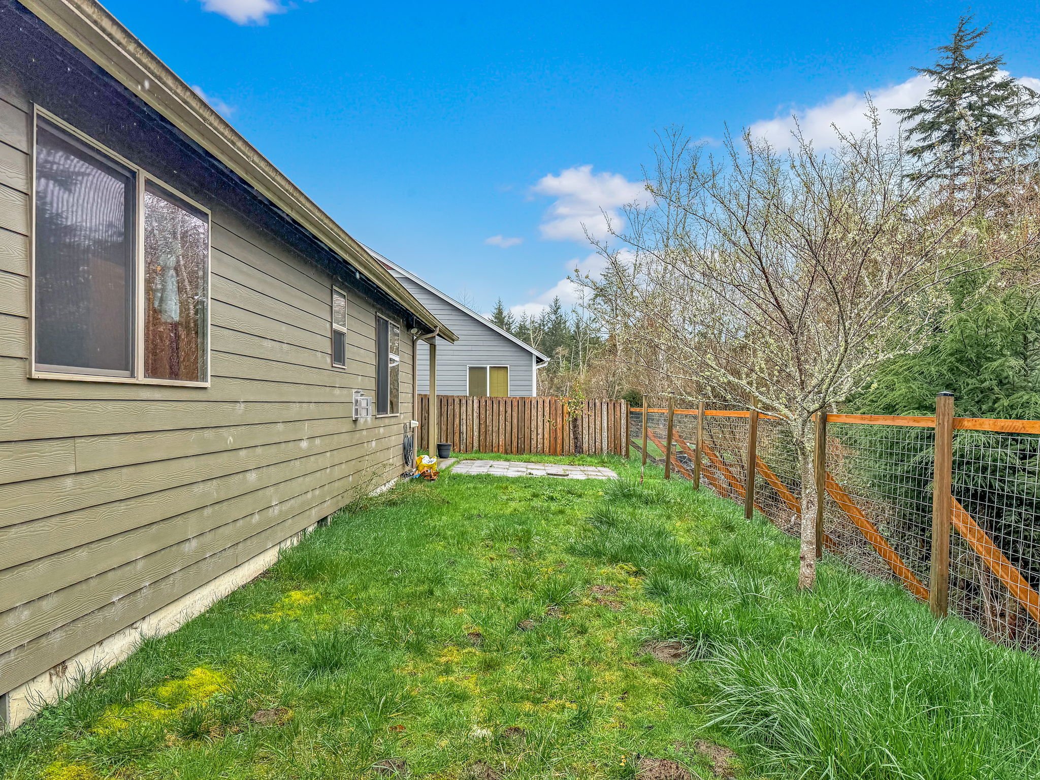 5-web-or-mls-1730 Pacific Ridge Ln-5.jpg