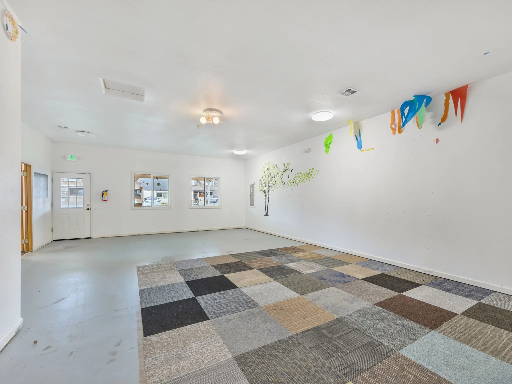 29-web-or-mls-4253 Hwy 101-29.jpg