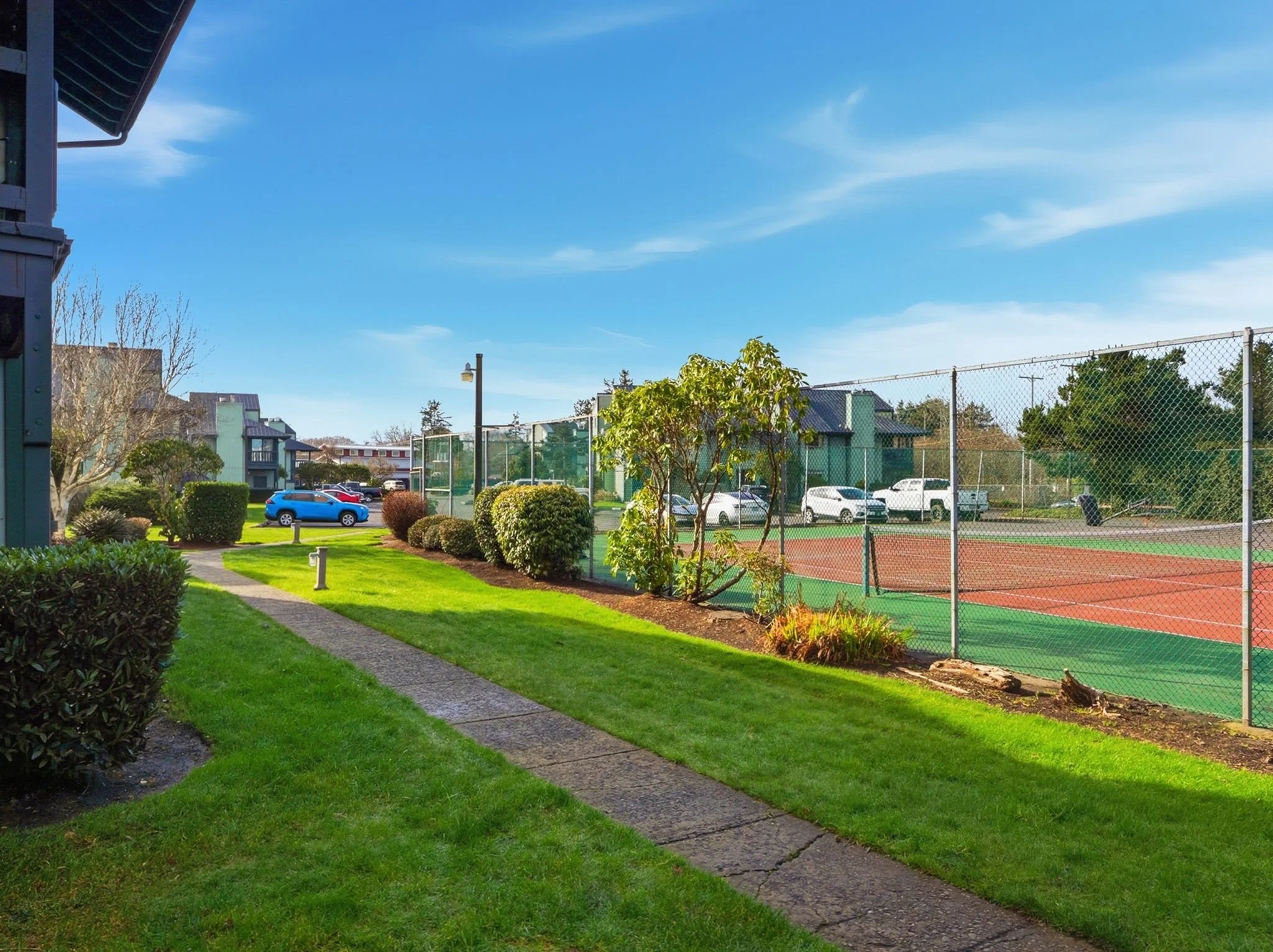 5-web-or-mls-336 NE Skipanon Dr-05.jpg