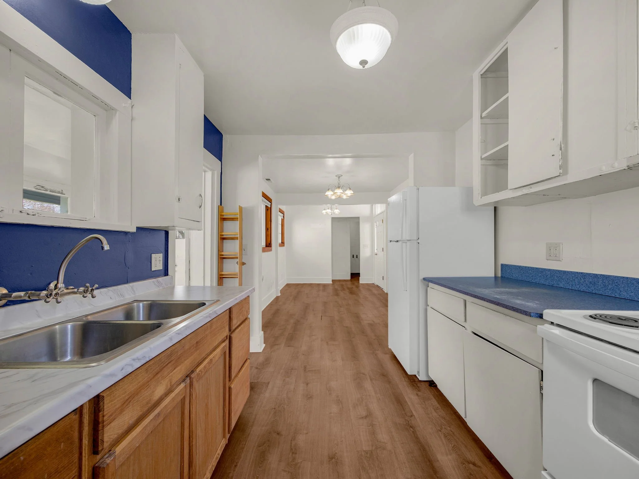 22-web-or-mls-92303 Willow Rd-22.jpg