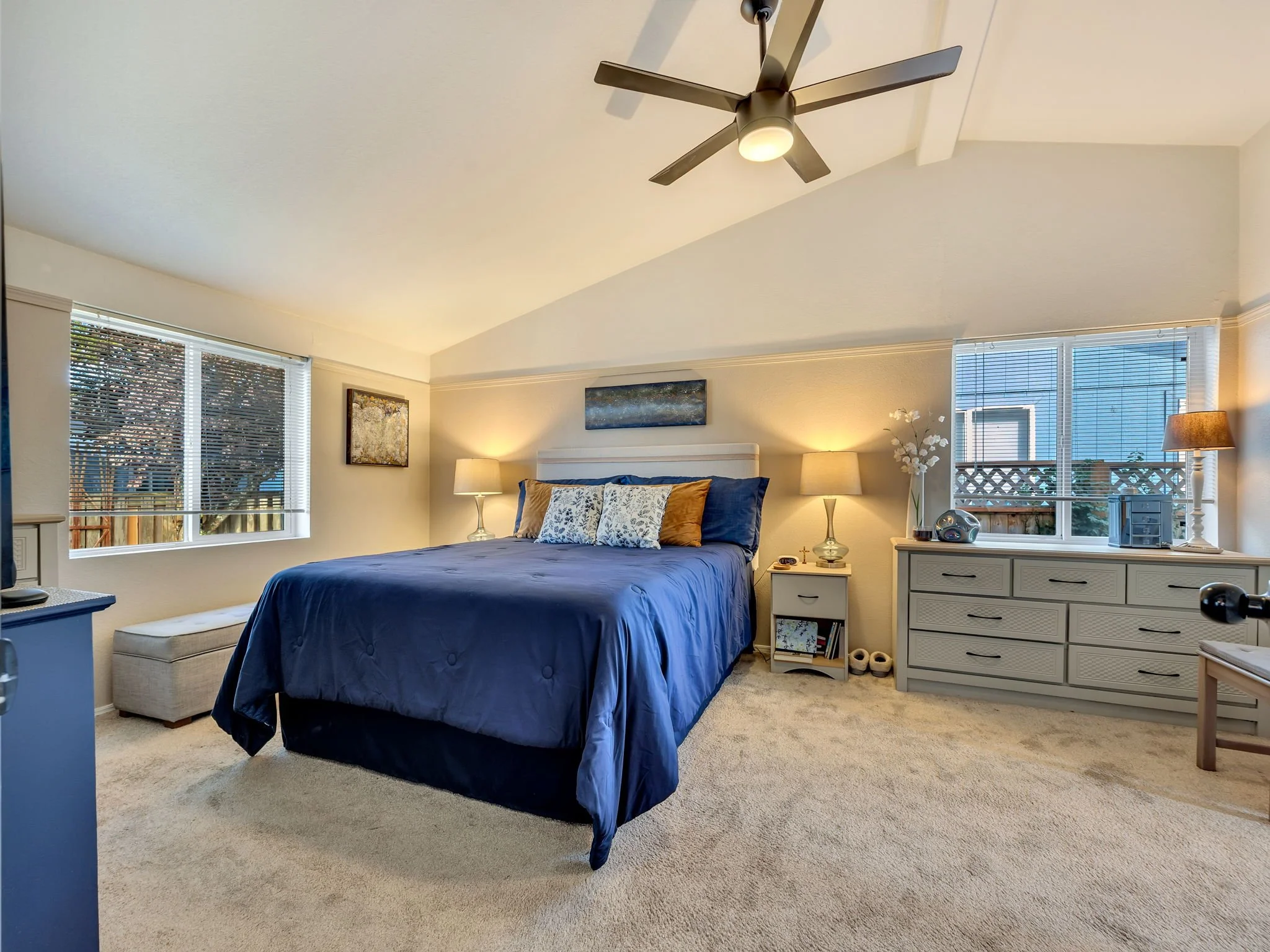 32-web-or-mls-1100 NW Warrenton Dr #356, Warrenton-32.jpg