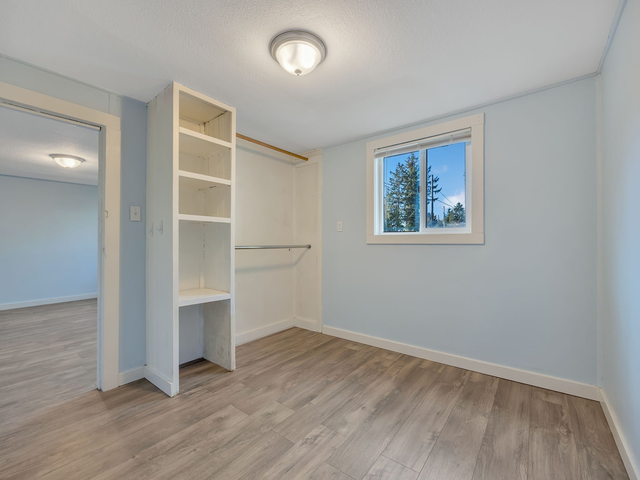 16-web-or-mls-91907 Hwy 104-15.jpg