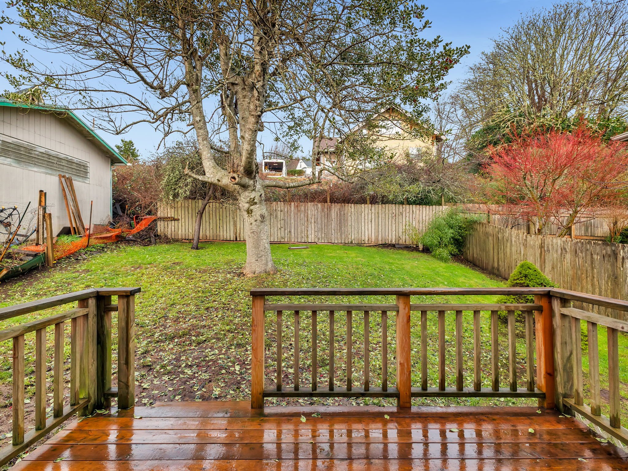 33-web-or-mls-809 Glasgow Ave-33.jpg