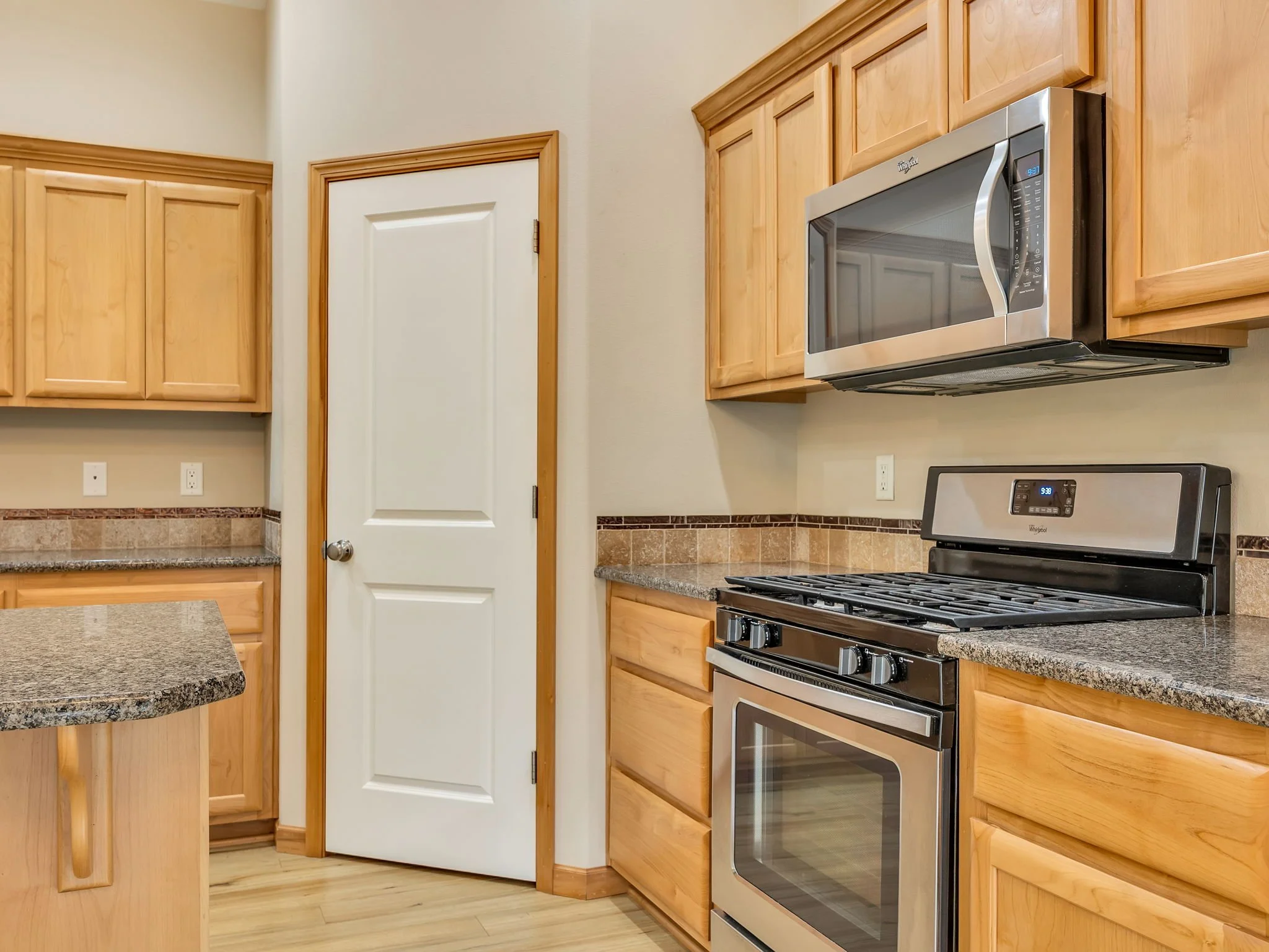 14-web-or-mls-1730 Pacific Ridge Ln-14.jpg