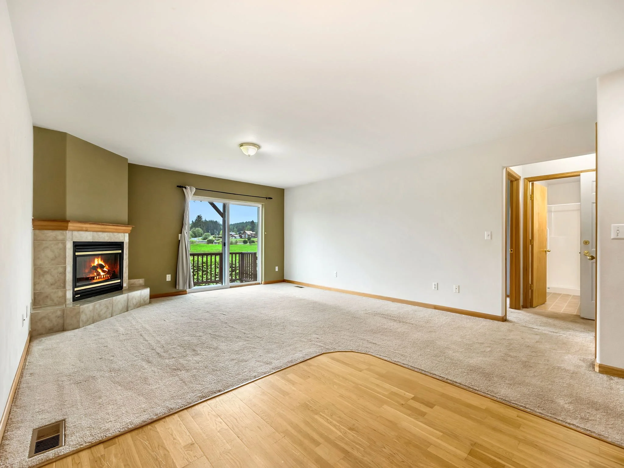 11-web-or-mls-90560 Logan Rd-11.jpg