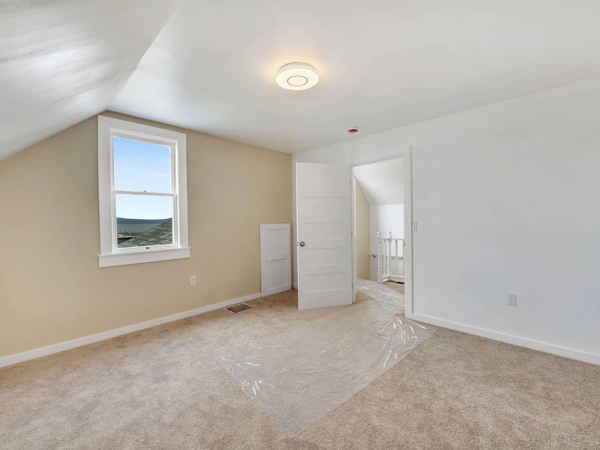 31-web-or-mls-66-70 Bond St-27.jpg