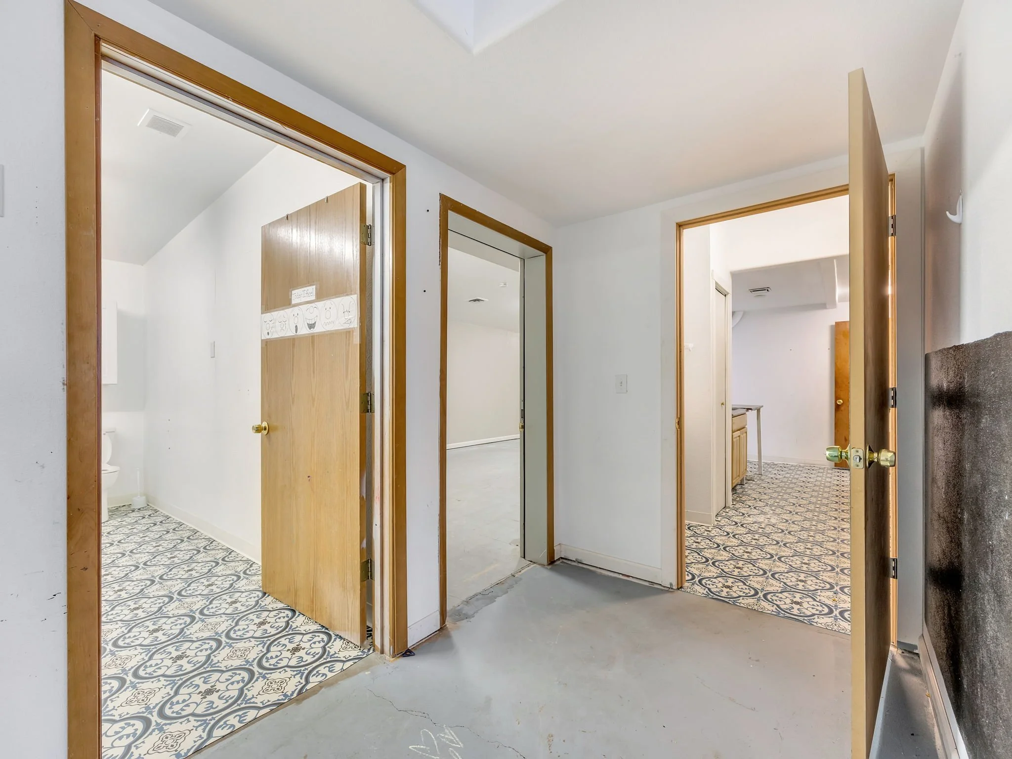 31-web-or-mls-4253 Hwy 101-31.jpg