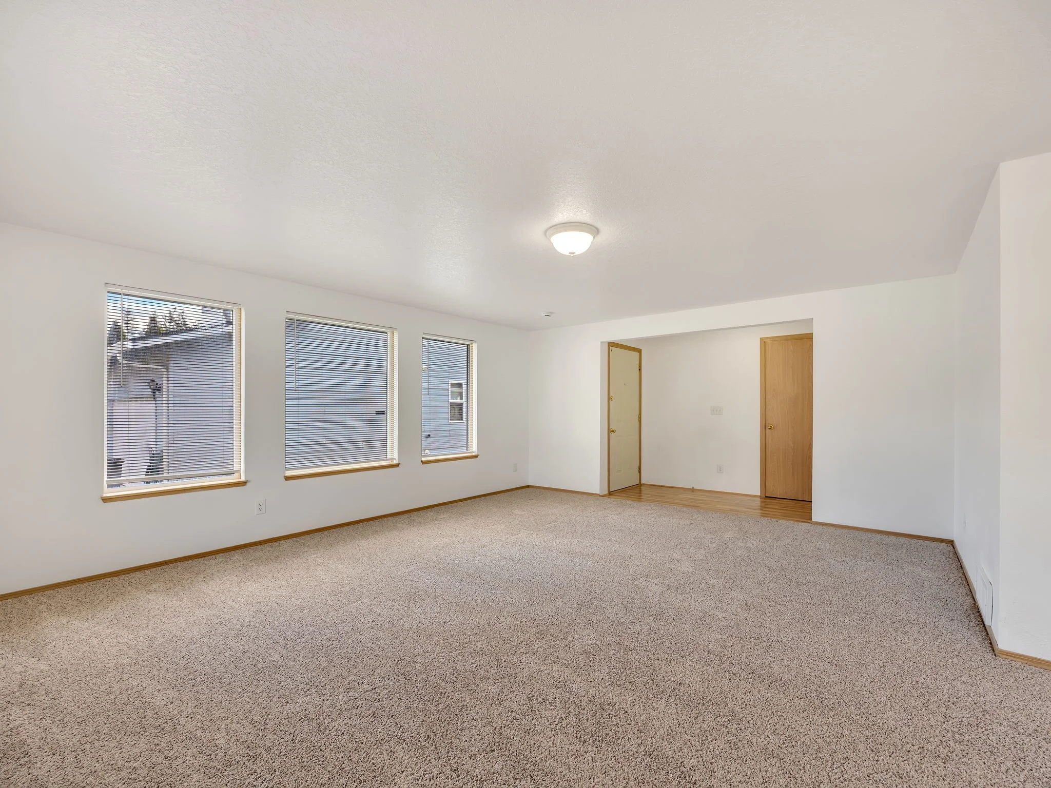 8-web-or-mls-1525 7th St-07.jpg