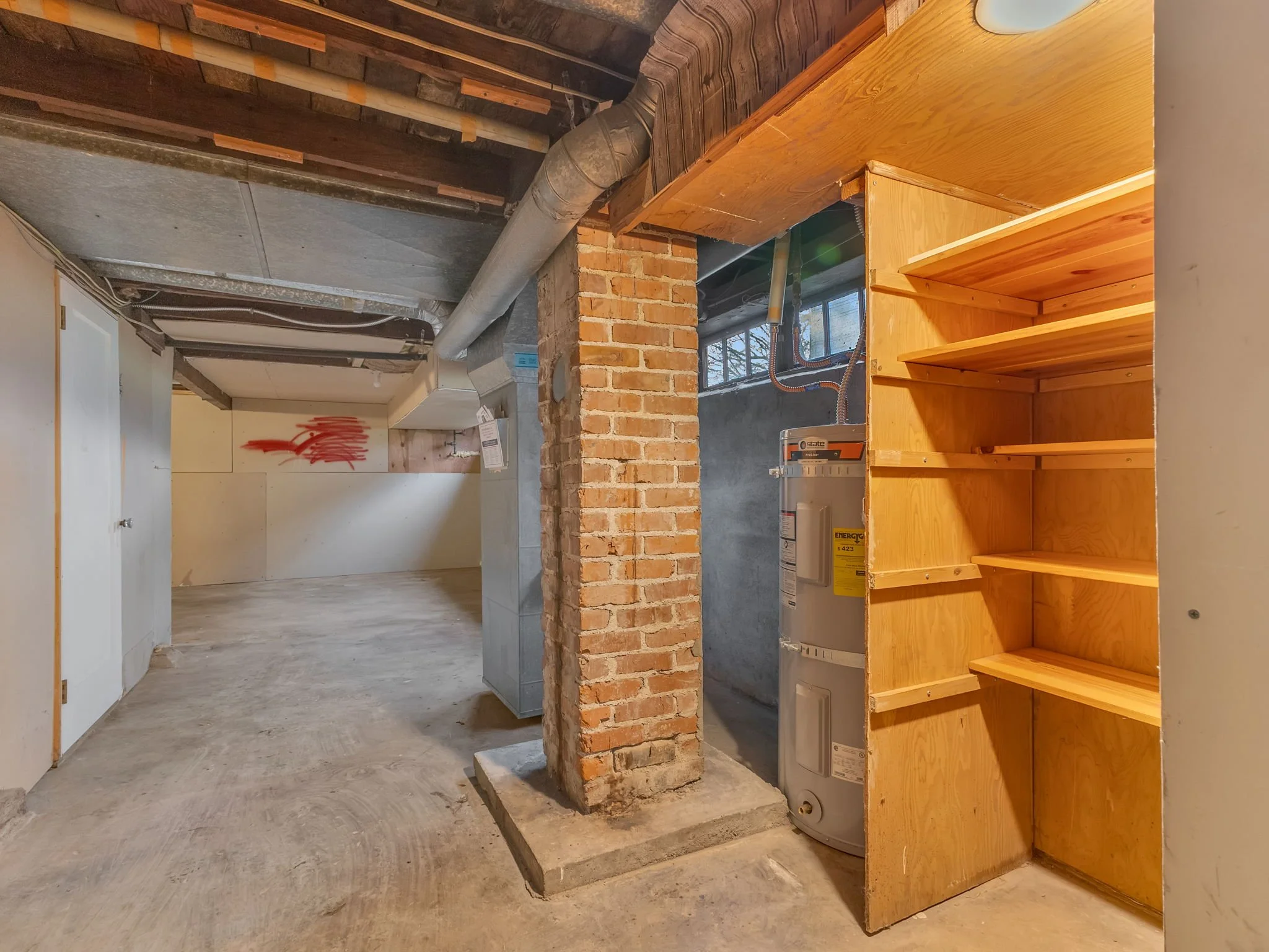 36-web-or-mls-809 Glasgow Ave-36.jpg