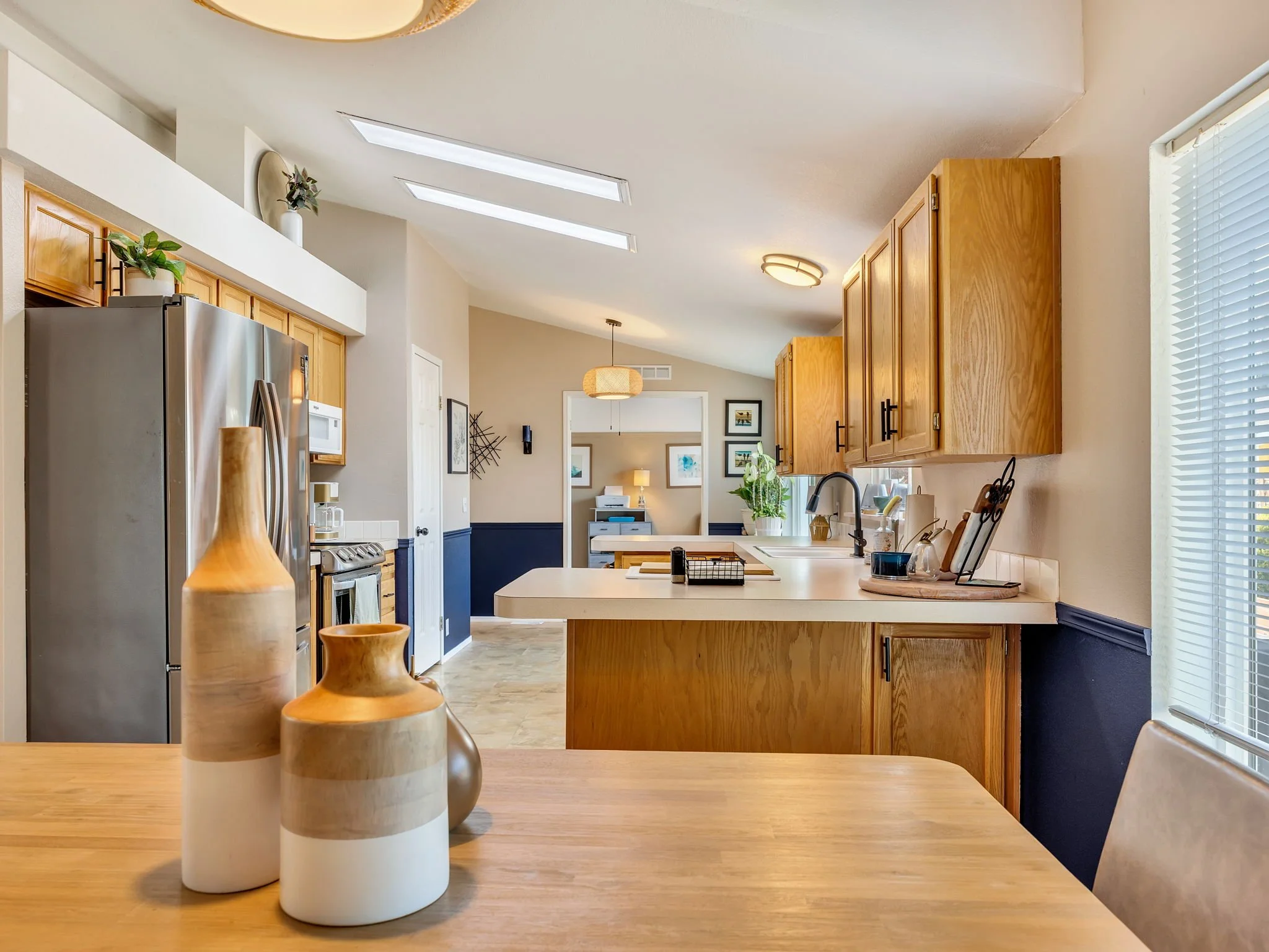 20-web-or-mls-1100 NW Warrenton Dr #356, Warrenton-20.jpg