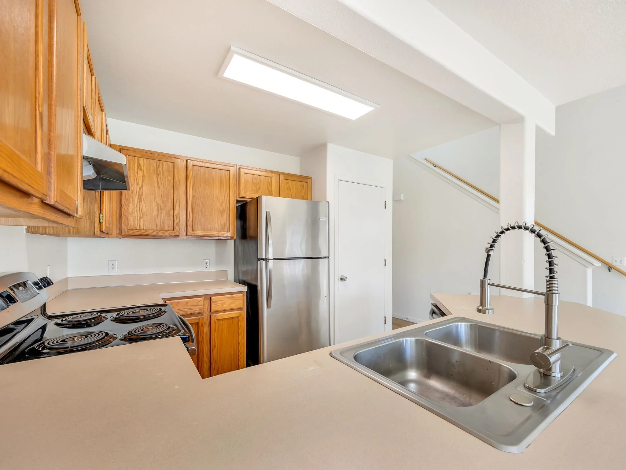 12-web-or-mls-1536 S Main-173.jpg