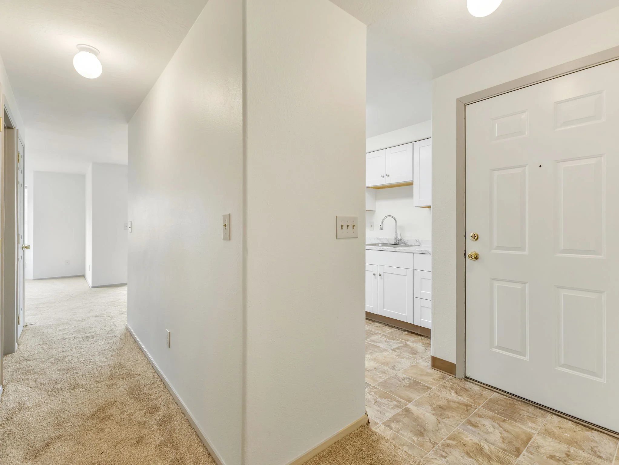 5-web-or-mls-355 S Wahanna #16-05.jpg
