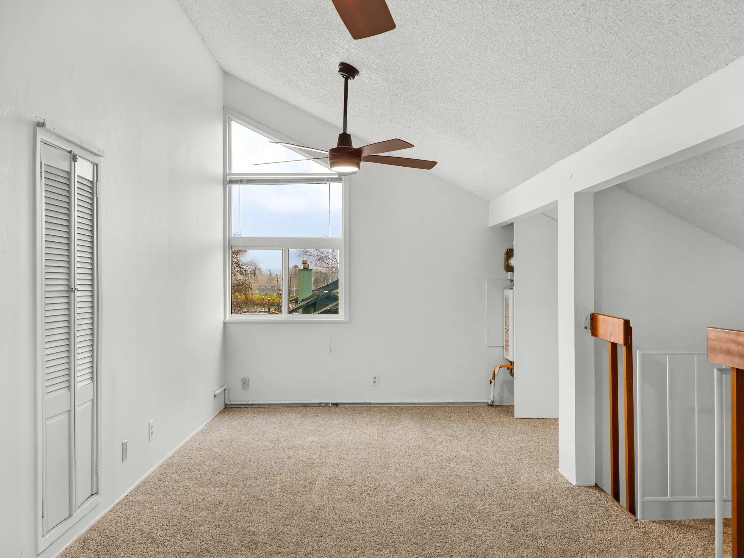 Skipanon Apts # 353-28.jpg