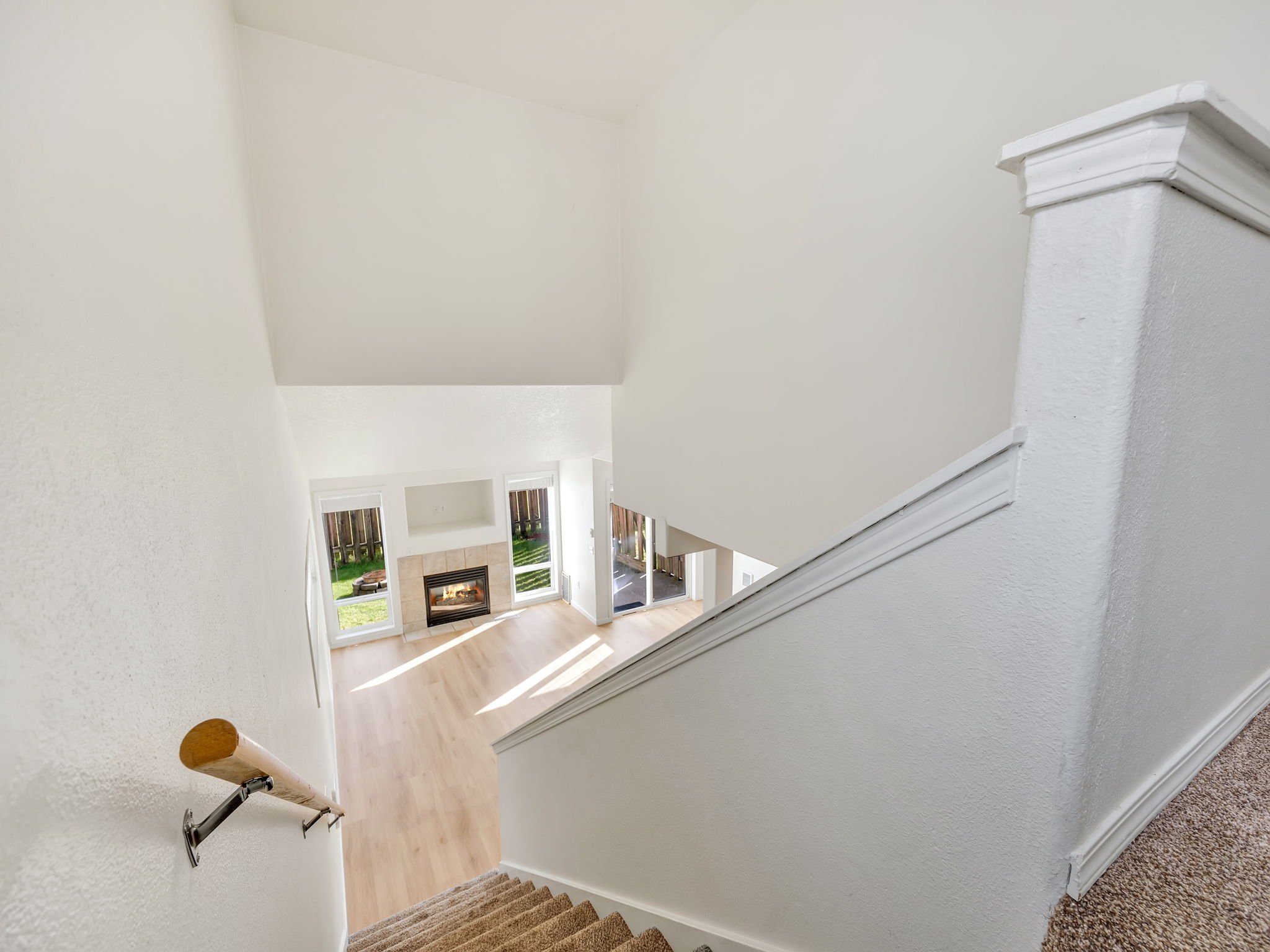 24-web-or-mls-1536 S Main-185.jpg