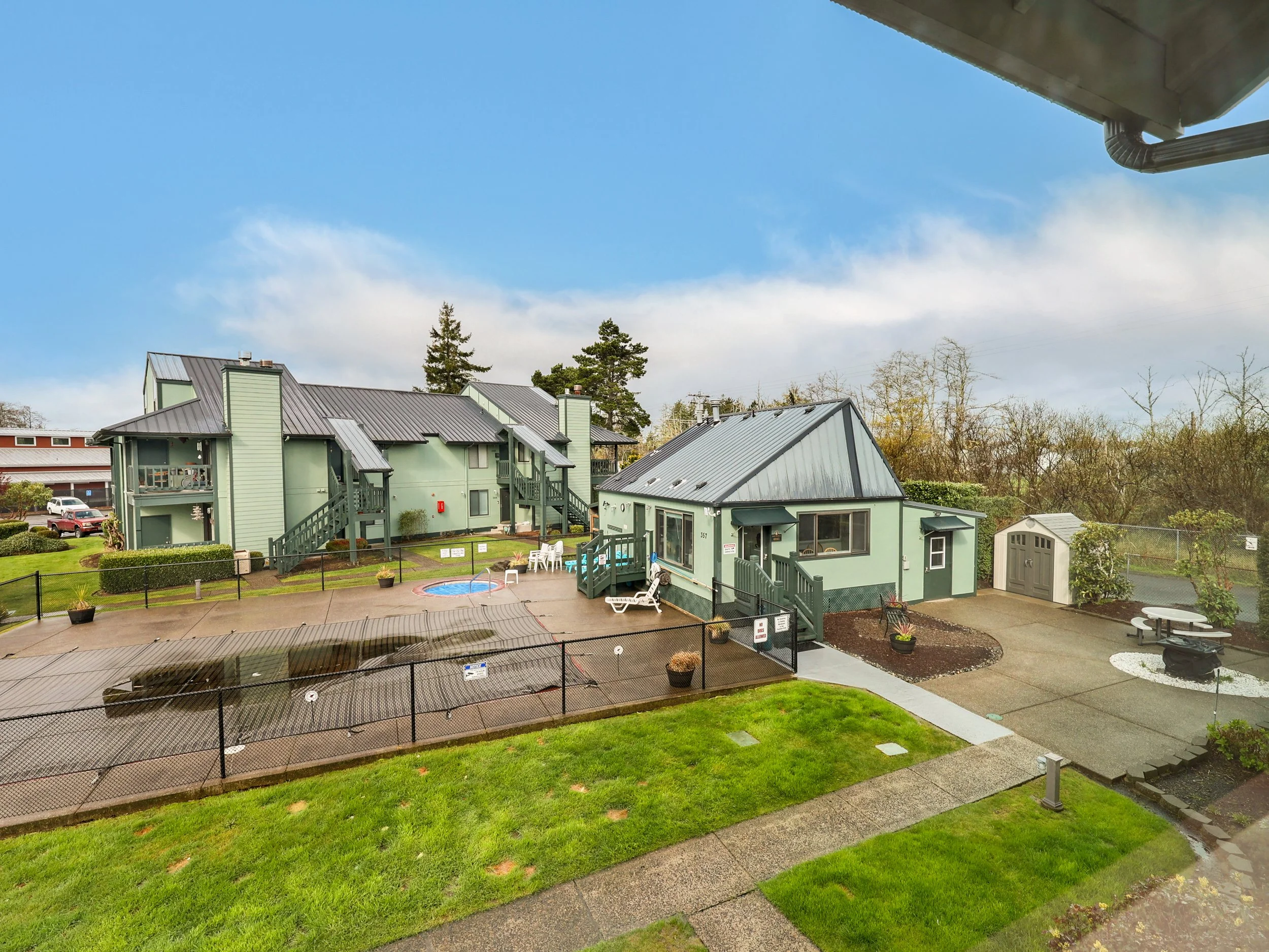 Skipanon Apts # 353-11.jpg